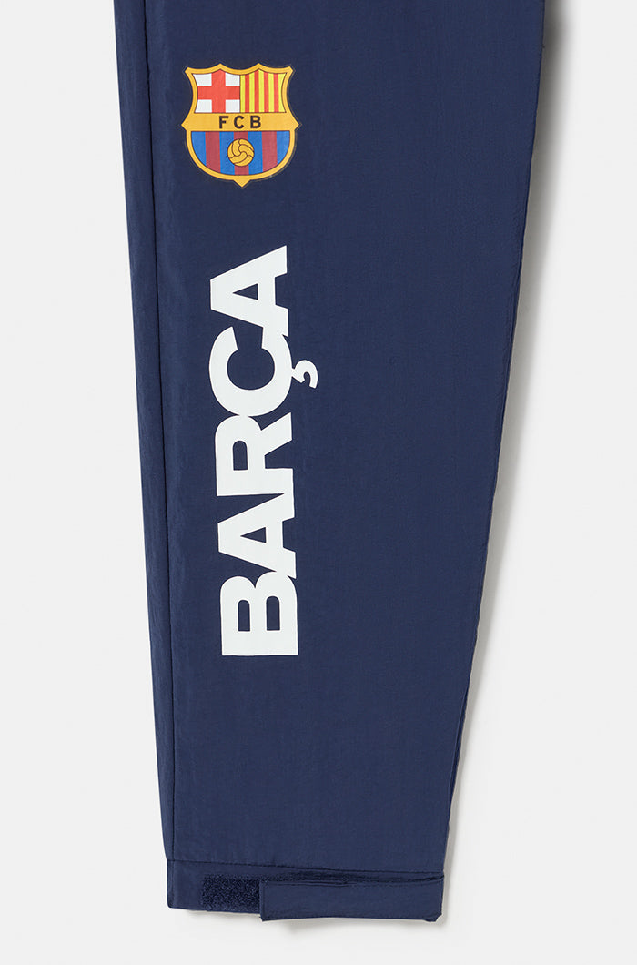 Vintage Barça sports trousers.