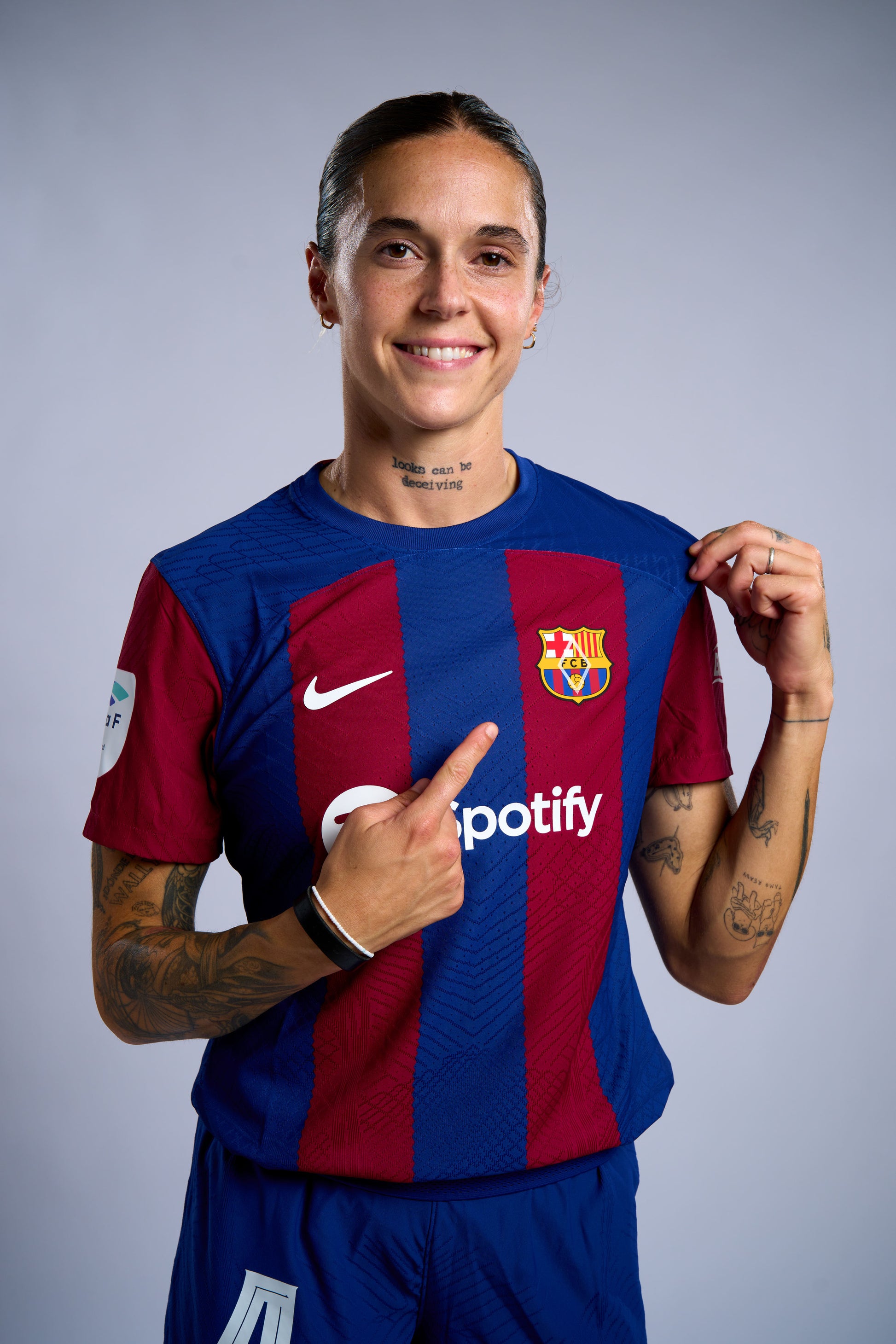 UWCL Camiseta primera equipación FC Barcelona 23/24 Edición Jugador - Mujer - MARÍA LEÓN