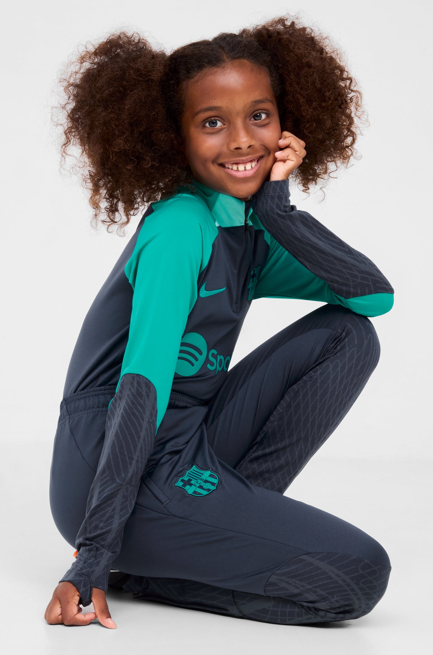 Junior cheap training tracksuit