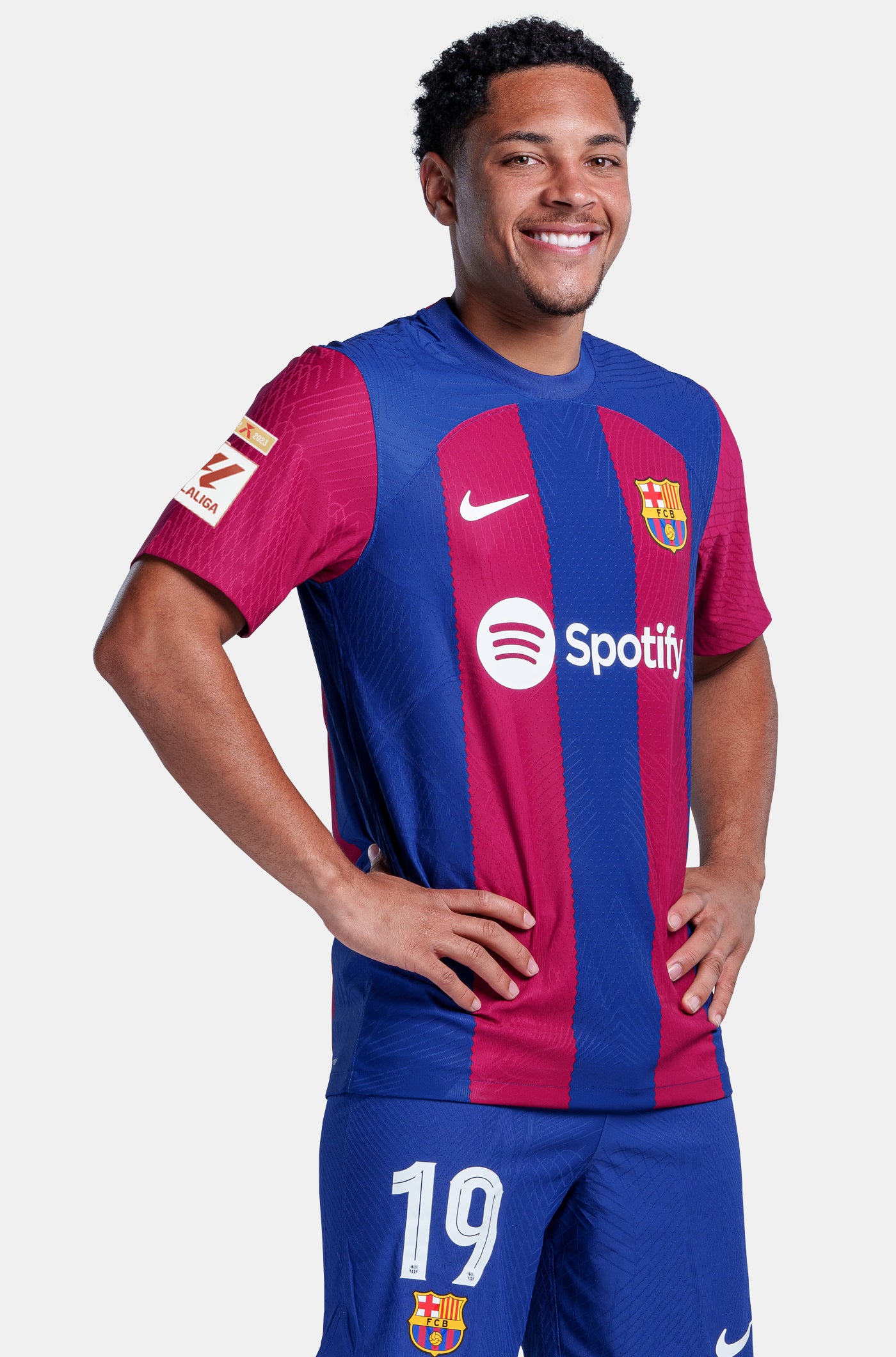 LFP FC Barcelona home shirt 23/24 Player's Edition - VITOR ROQUE