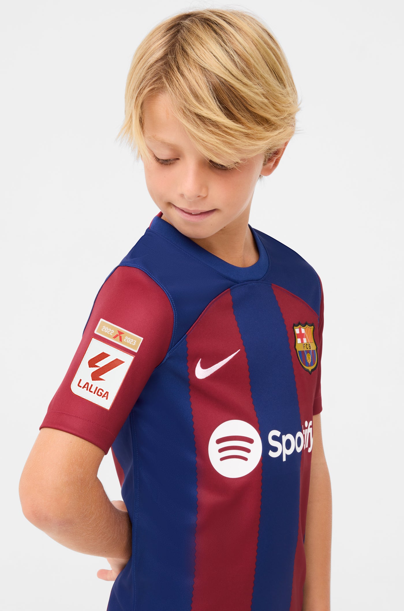 LFP FC Barcelona home shirt 23/24  - Junior - VITOR ROQUE