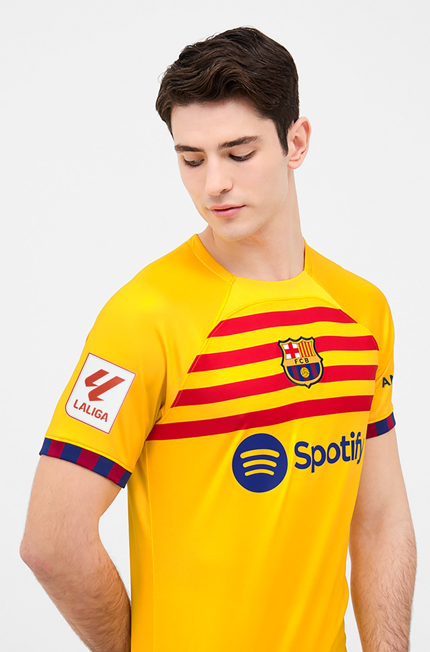 Cuarta equipacion barça online