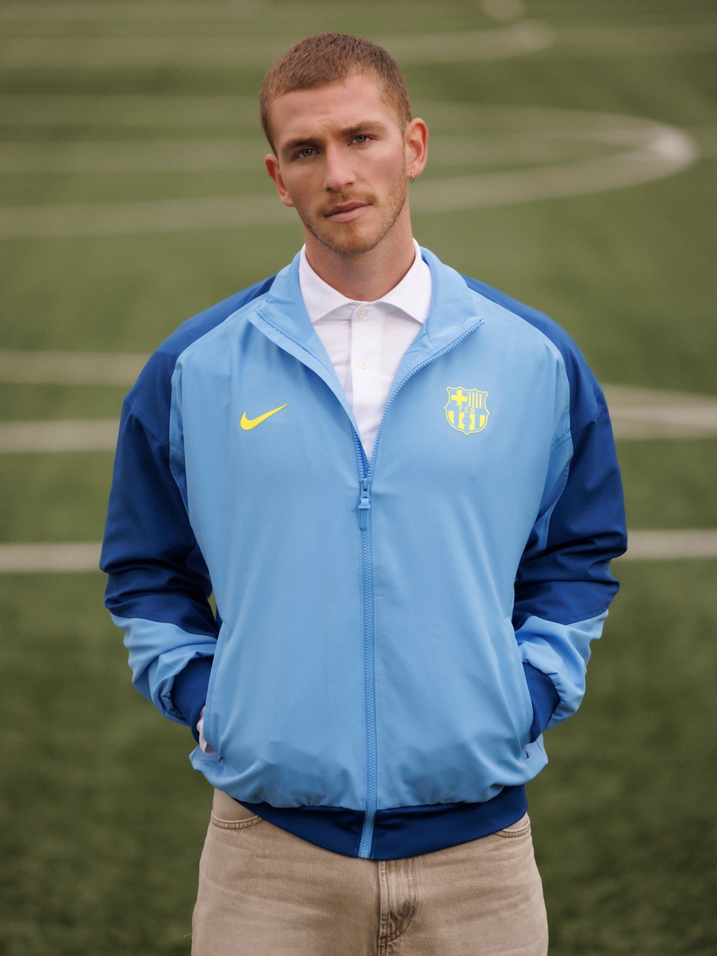 Veste anthem quatrième tenue FC Barcelone 25/26 – Version Joueur