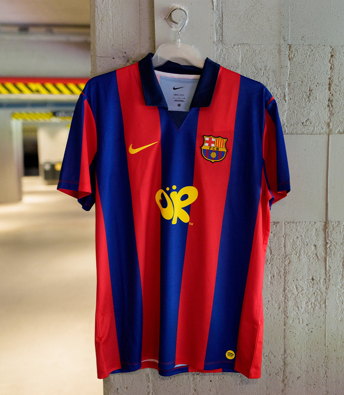 Retro Nike 2003/04 FC Barcelona Jersey | FC Barcelona – Barça