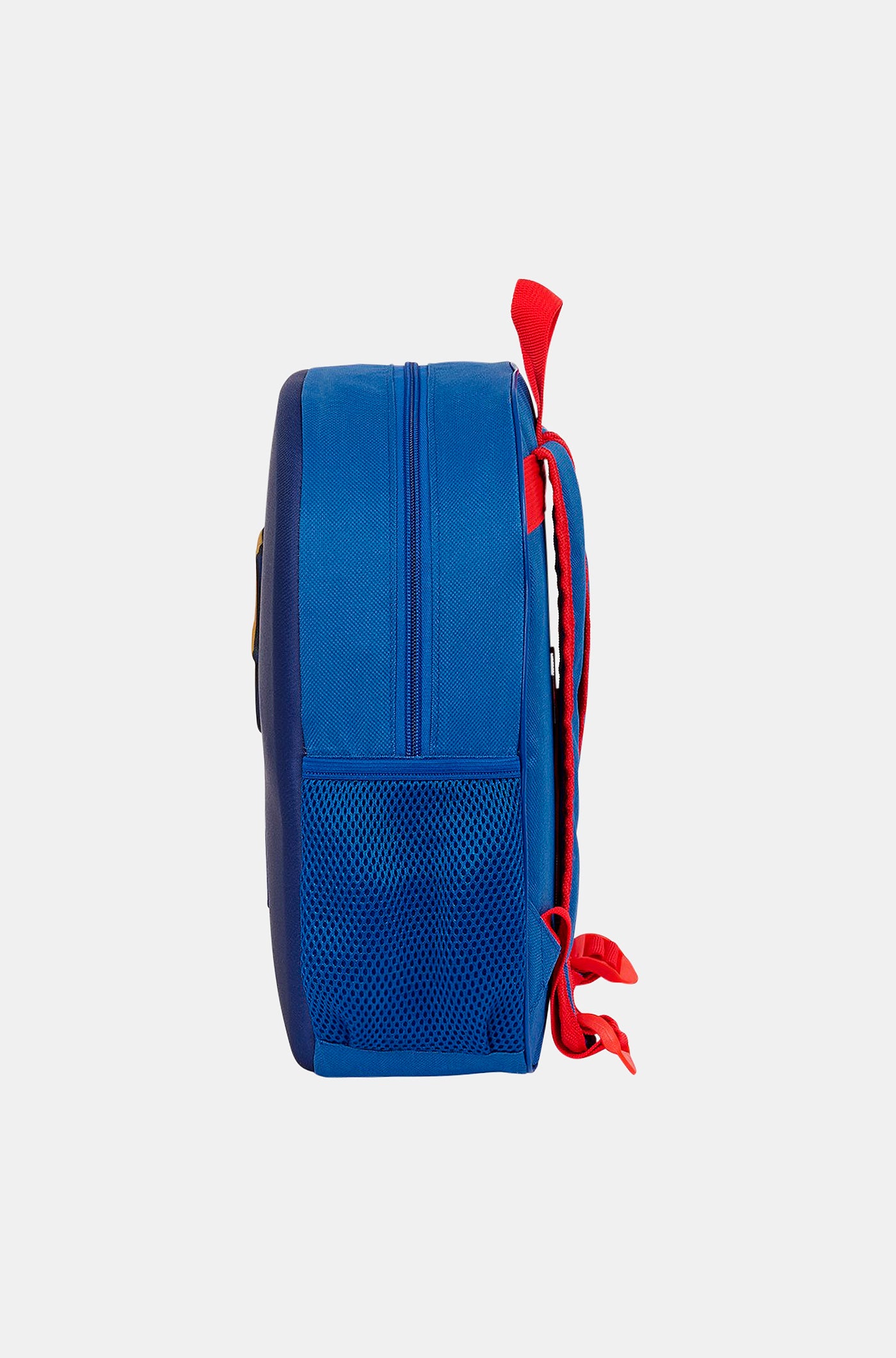 Blauer Rucksack mit Barça-Schild