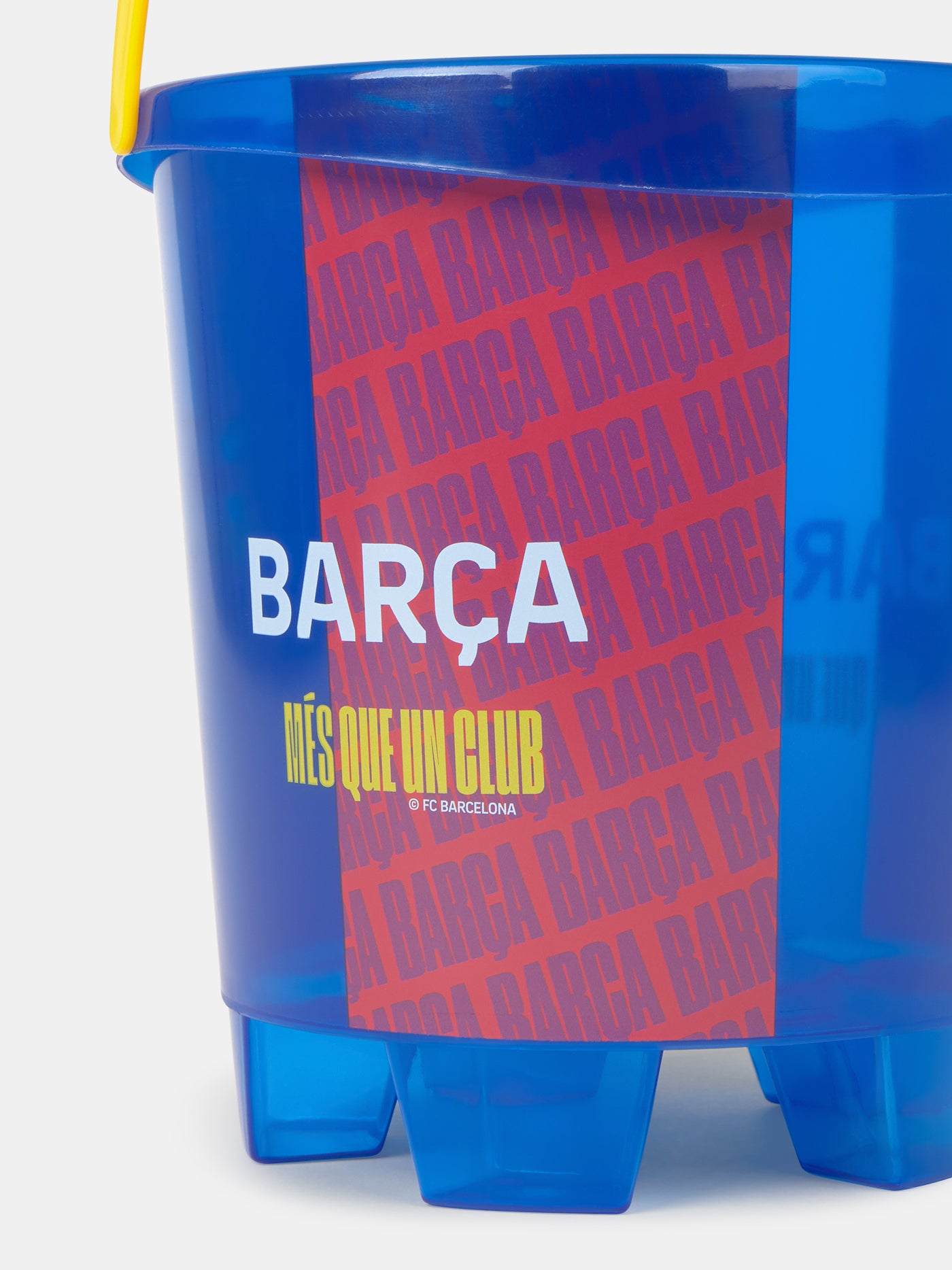 Blue plastic bucket with red and yellow Barça-themed design and 'Més que un club' slogan.