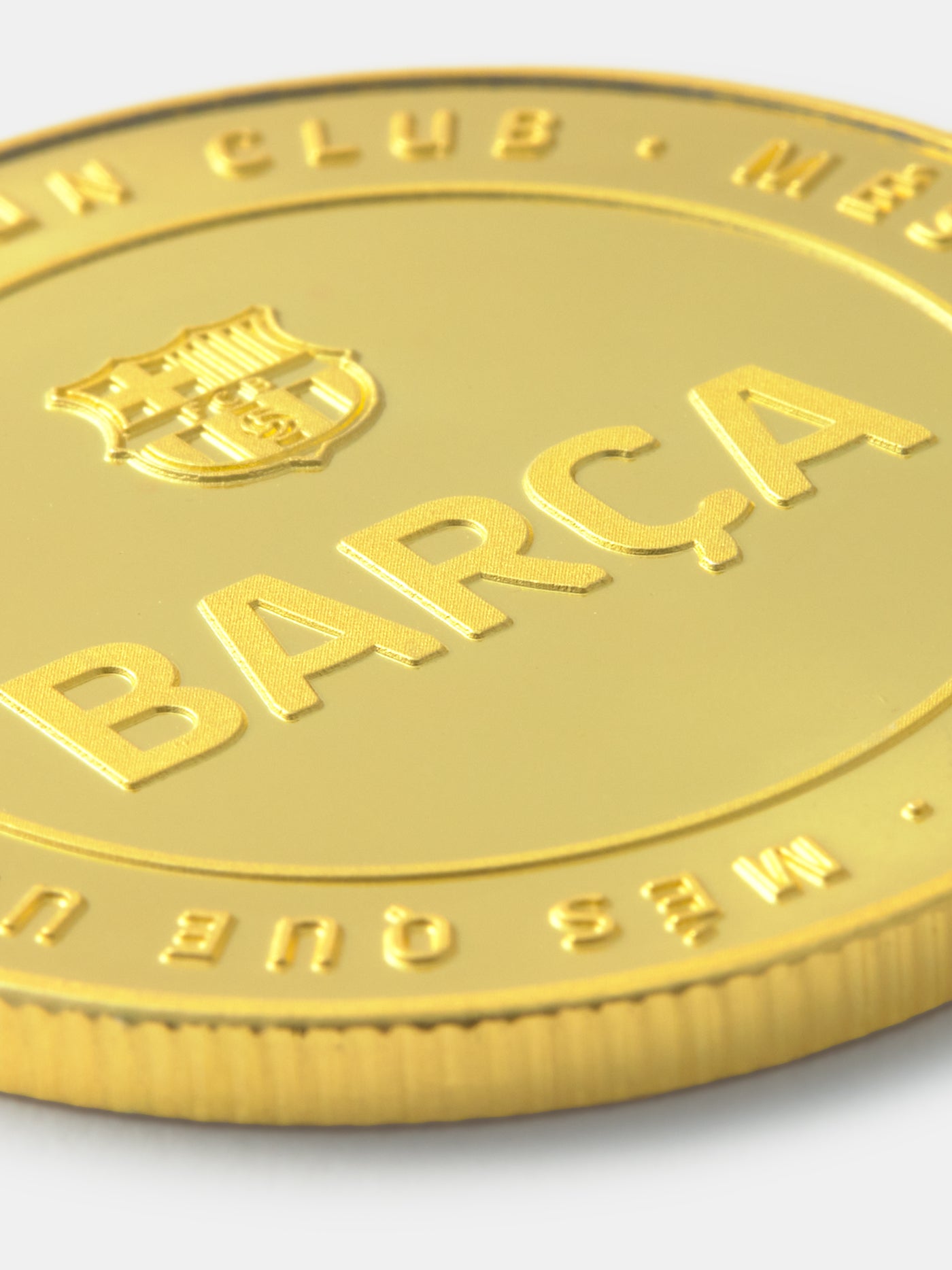 Gold coin with 'BARÜa' and a logo on a white background