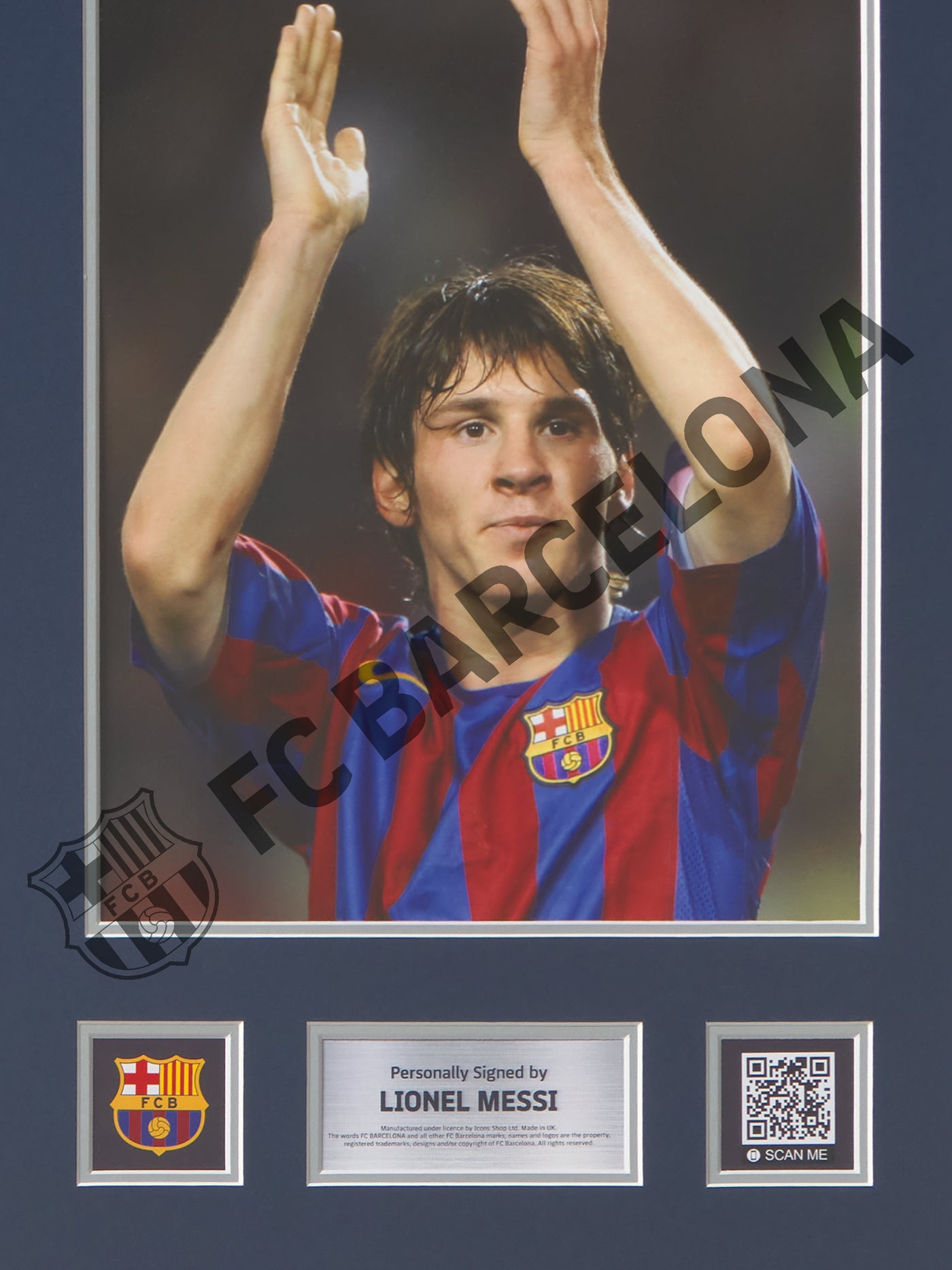 Maillot domicile FC Barcelona 05-06 signé au dos par Messi et encadré