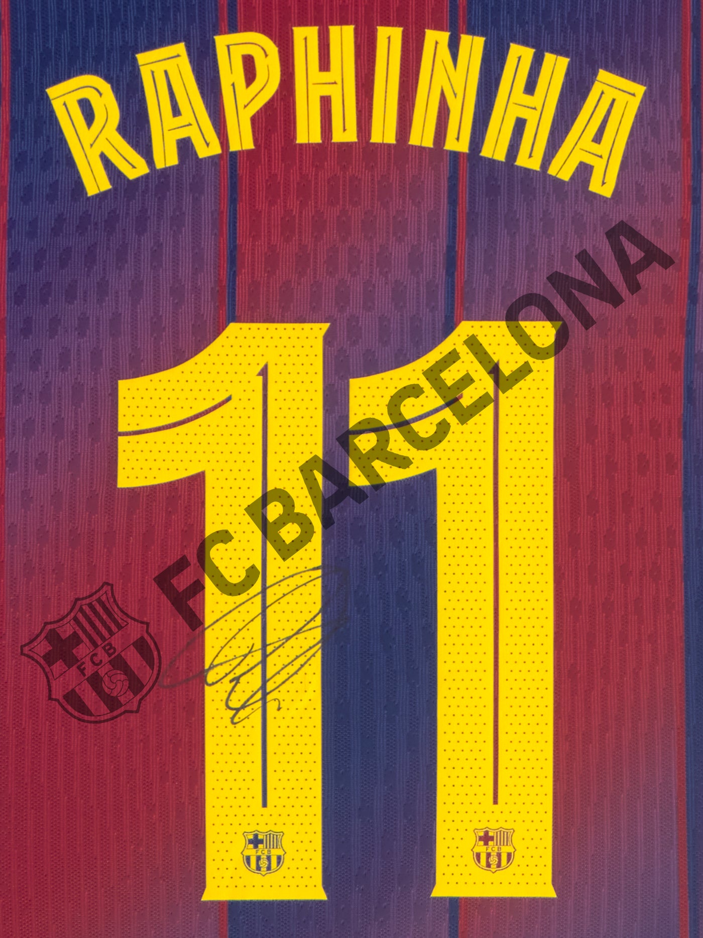 Camiseta de la primera equipación 25/26 del FC Barcelona firmada por Raphinha y enmarcada