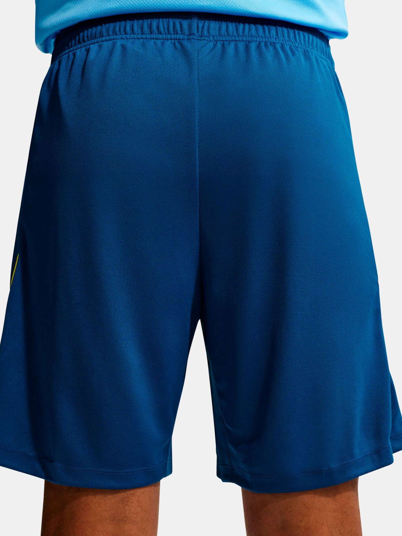 Pantalón corto de entrenamiento cuarta equipación FC Barcelona 25/26