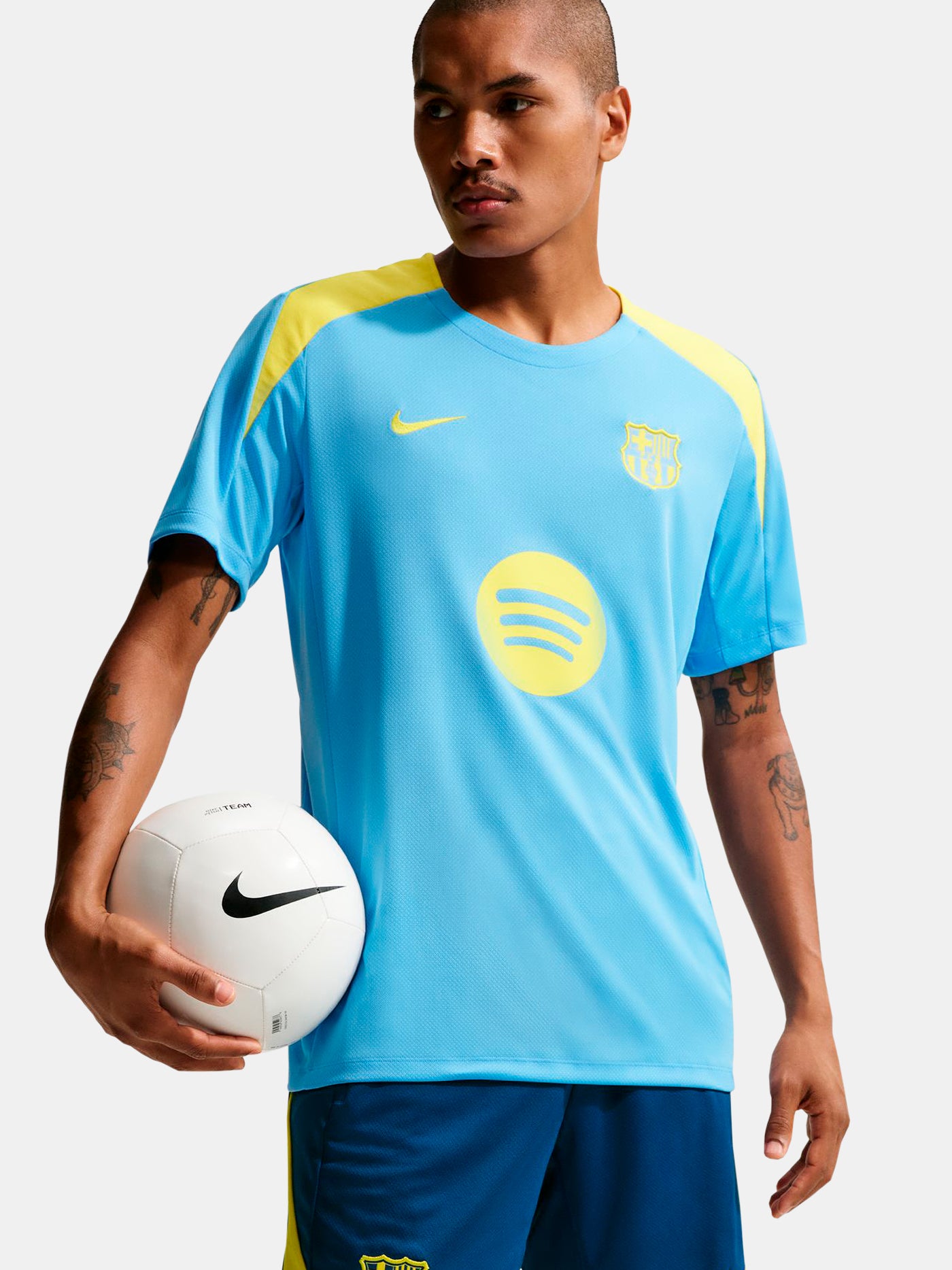 Pantalón corto de entrenamiento cuarta equipación FC Barcelona 25/26