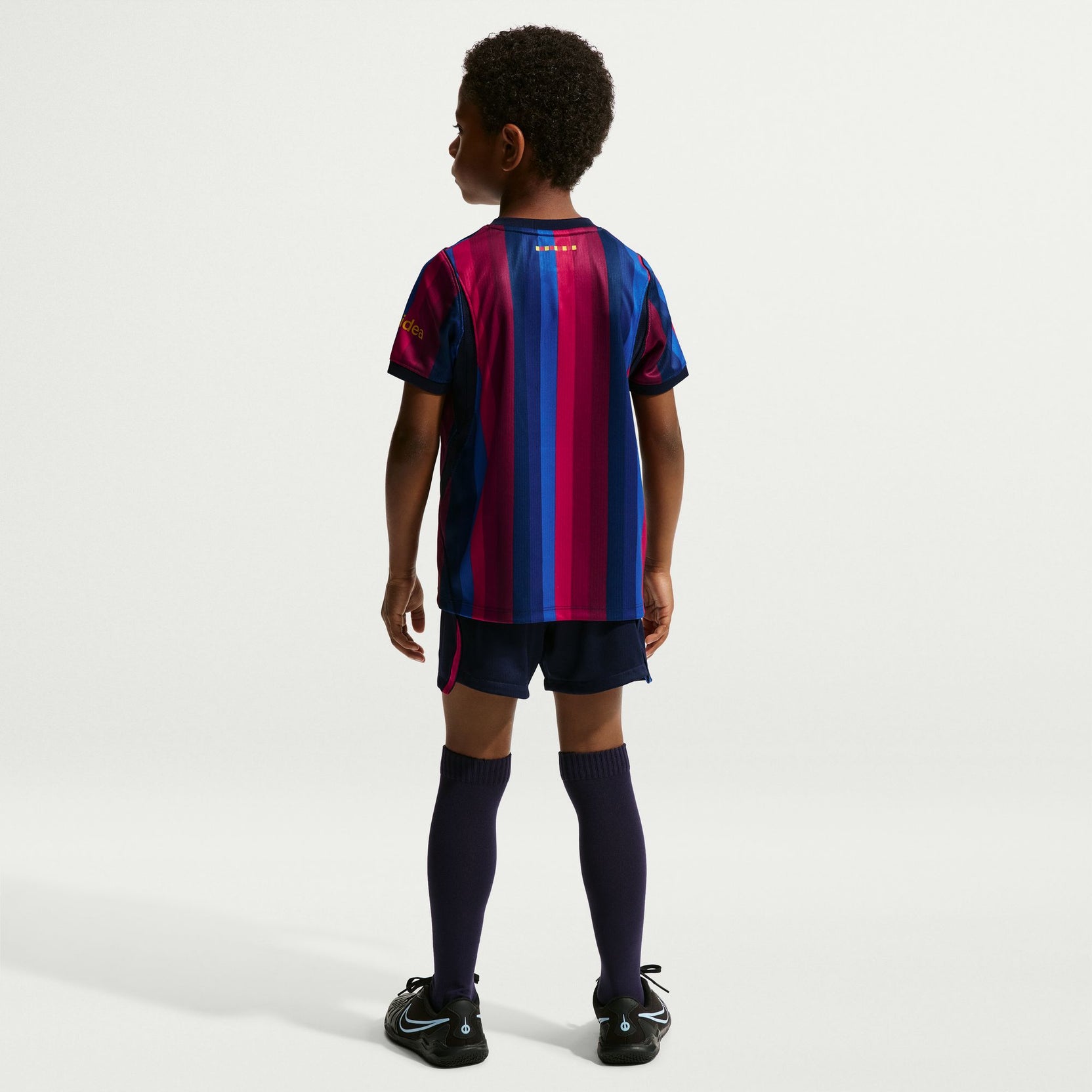 Younger kids home kit 26/27 FC Barcelona
