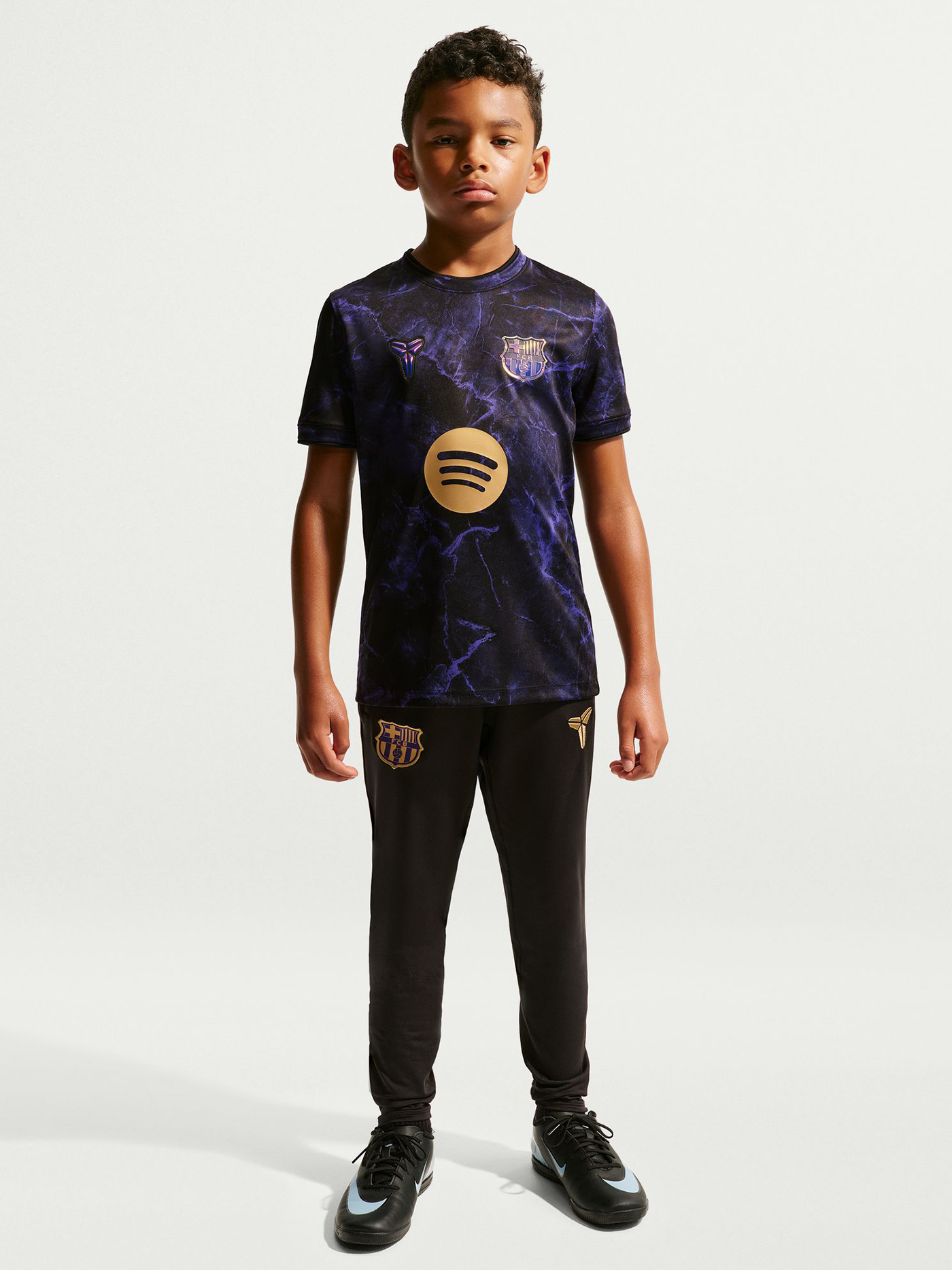 Maillot Pre-Match extérieur junior FC Barcelona x Kobe Bryant 26/27