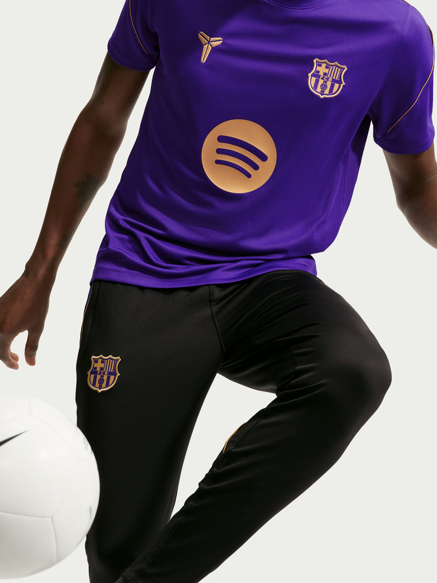 Samarreta d’entrenament del segon equipament d’home FC Barcelona x Kobe Bryant 26/27