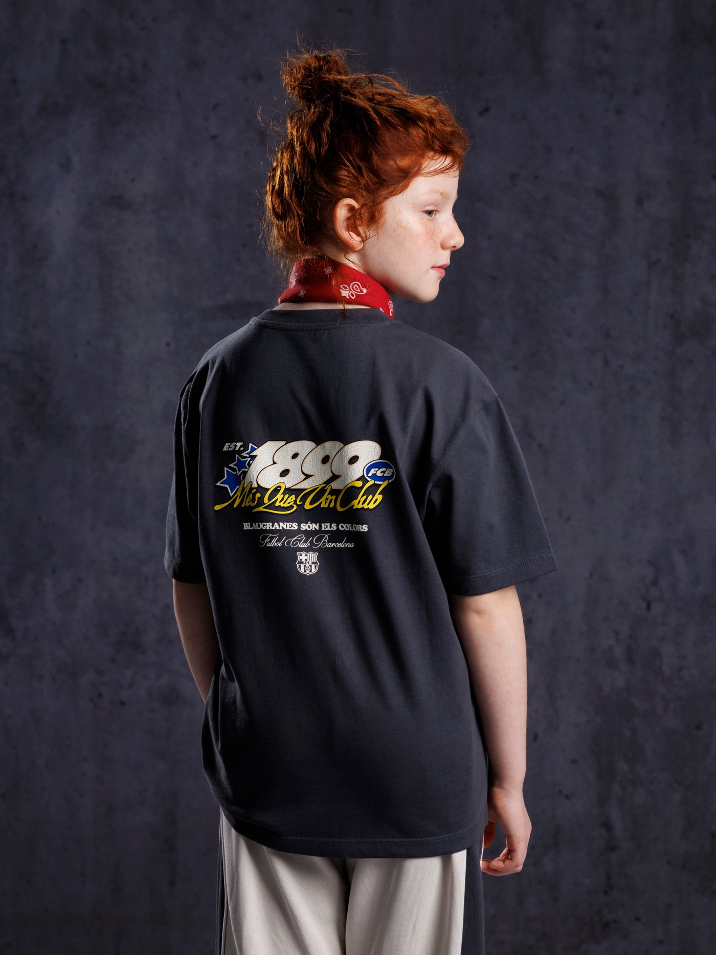 ブラック アフターマッチ バルサ ジュニア Tシャツ | FCバルセロナ