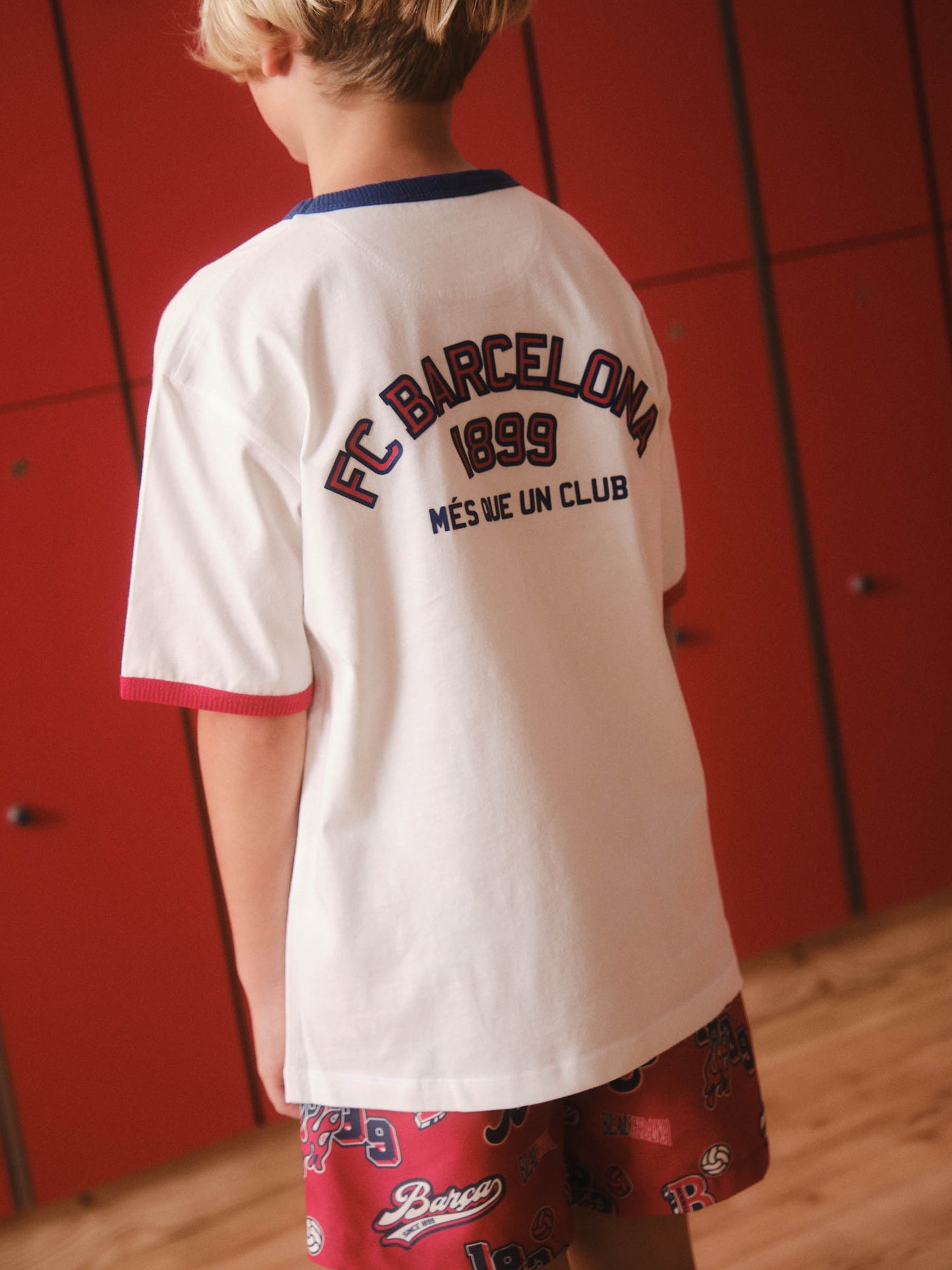 Camiseta blanca con escudo - Junior