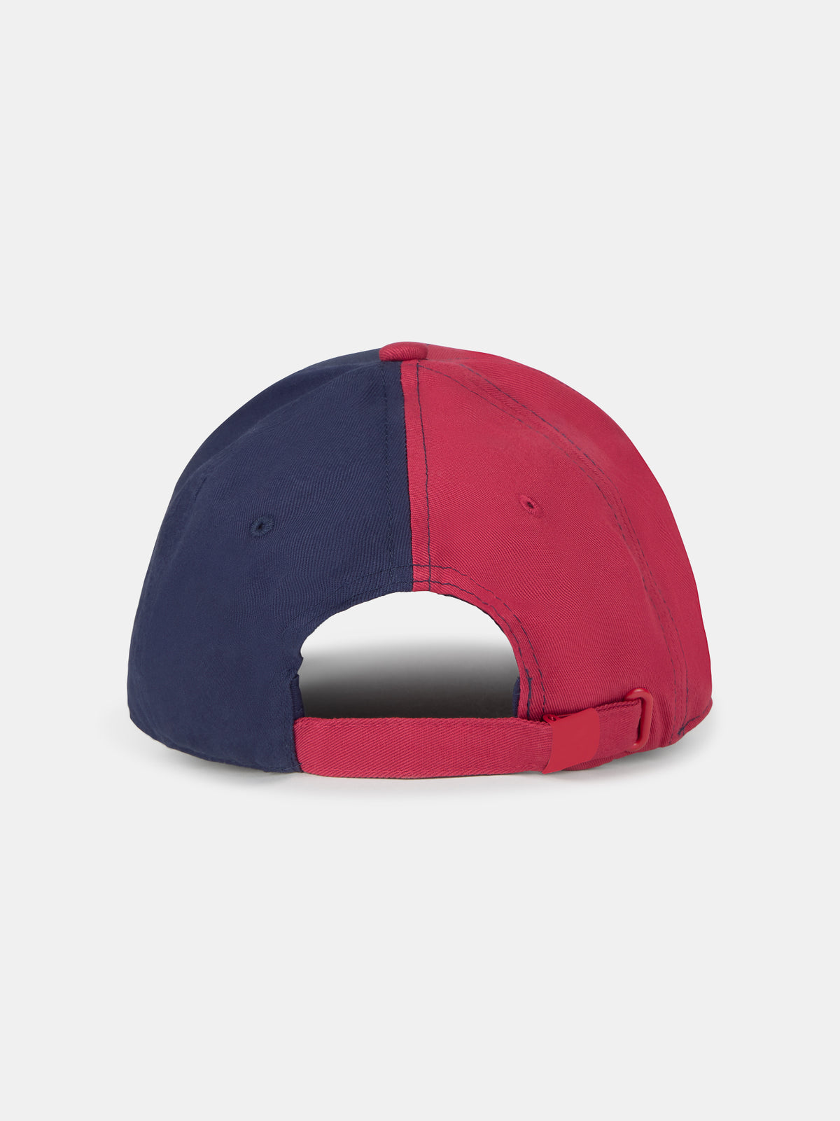 Half red, half navy blue baseball cap with the FC Barcelona crest on the front and 'Barça' text on the side.