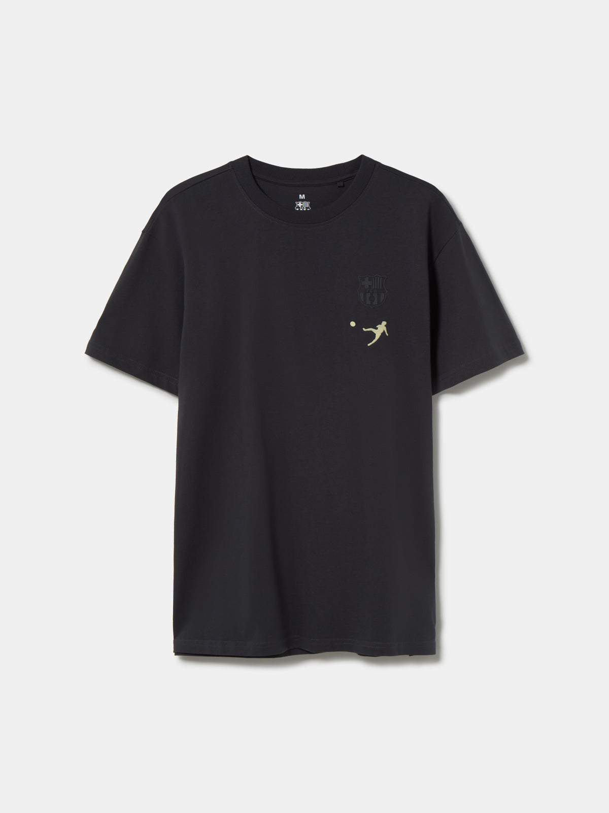  black T-shirt featuring 'Barça X Johan Cruyff' and the number 9 printed on the back