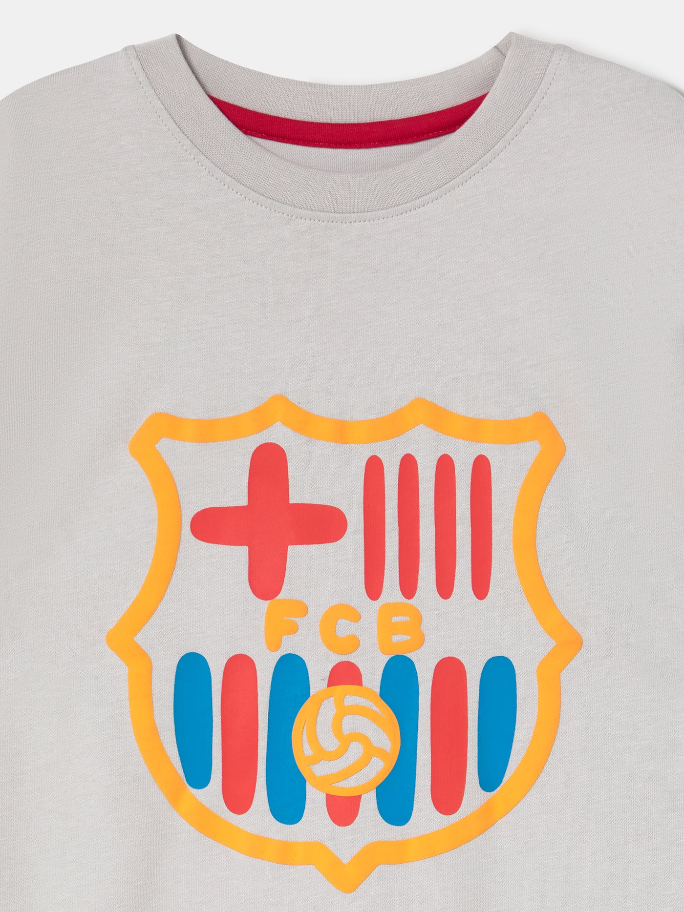 light grey FC Barcelona t-shirt featuring an oversized colorful club crest on the front.