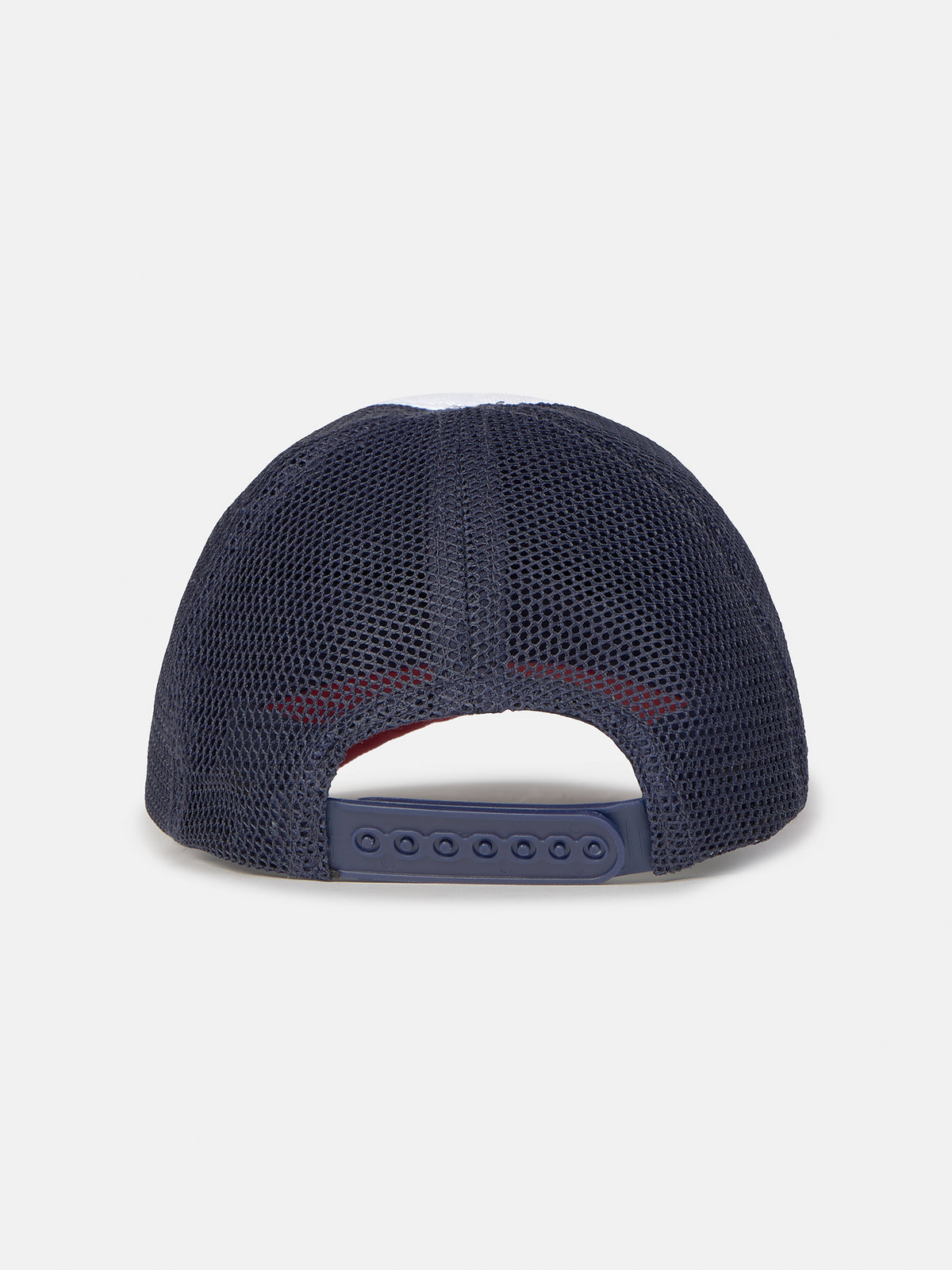 Trucker-style cap with red visor, white front panel featuring a colorful FC Barcelona crest and embroidered 'Barça' text, and black mesh back.