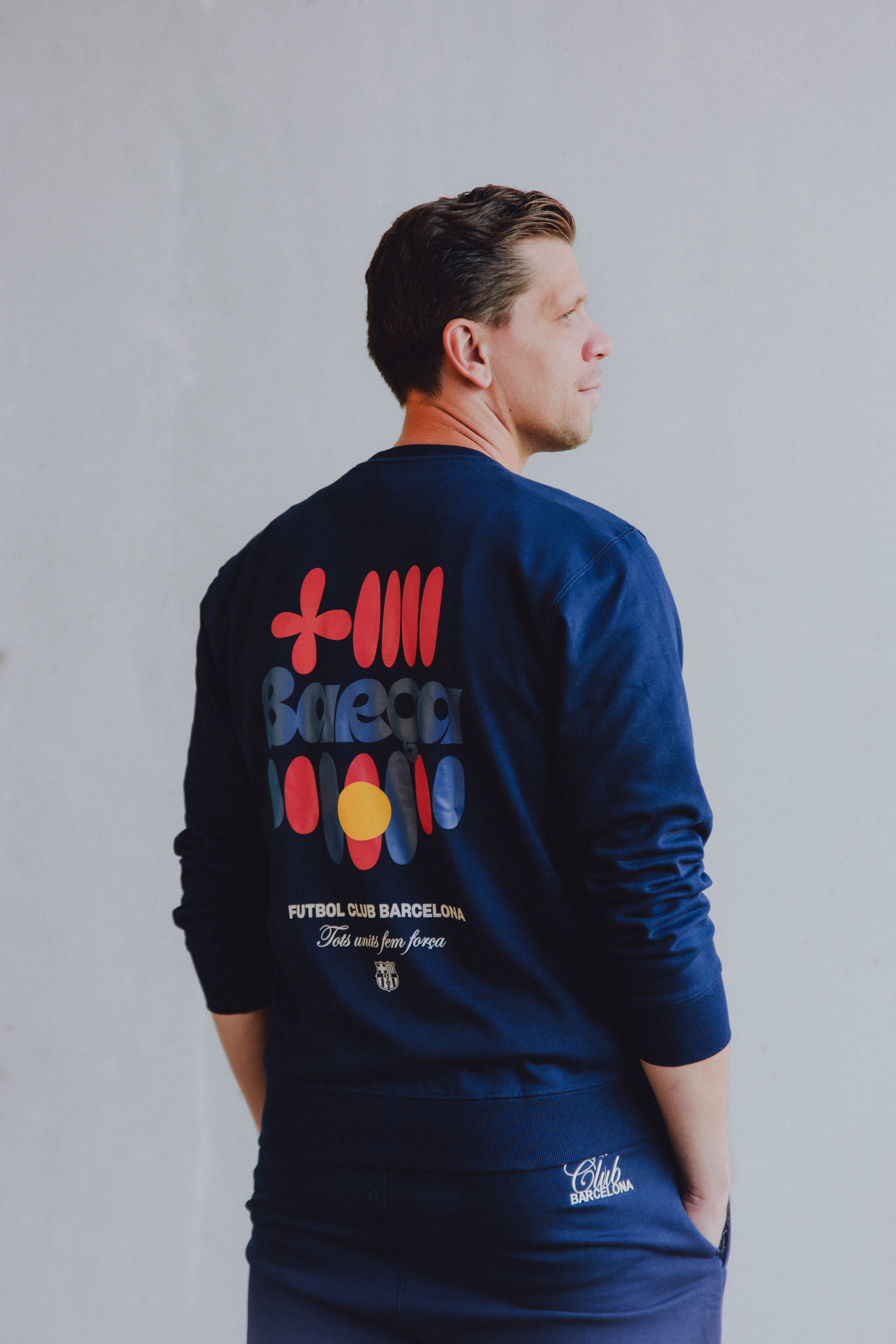 FC Barcelona 長袖シャツ UNHCRロゴ付き FC Barcelona Nike シャツ UNHCRロゴ - メルカリ