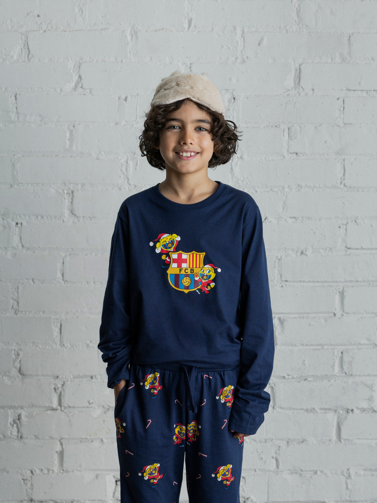FC Barcelona Officiel - Combinaison de Pyjama à Capuche - thème Football - Enfant FC Barcelona Officiel - Combinaison de Pyjama à Capuche - thème Football - Enfant