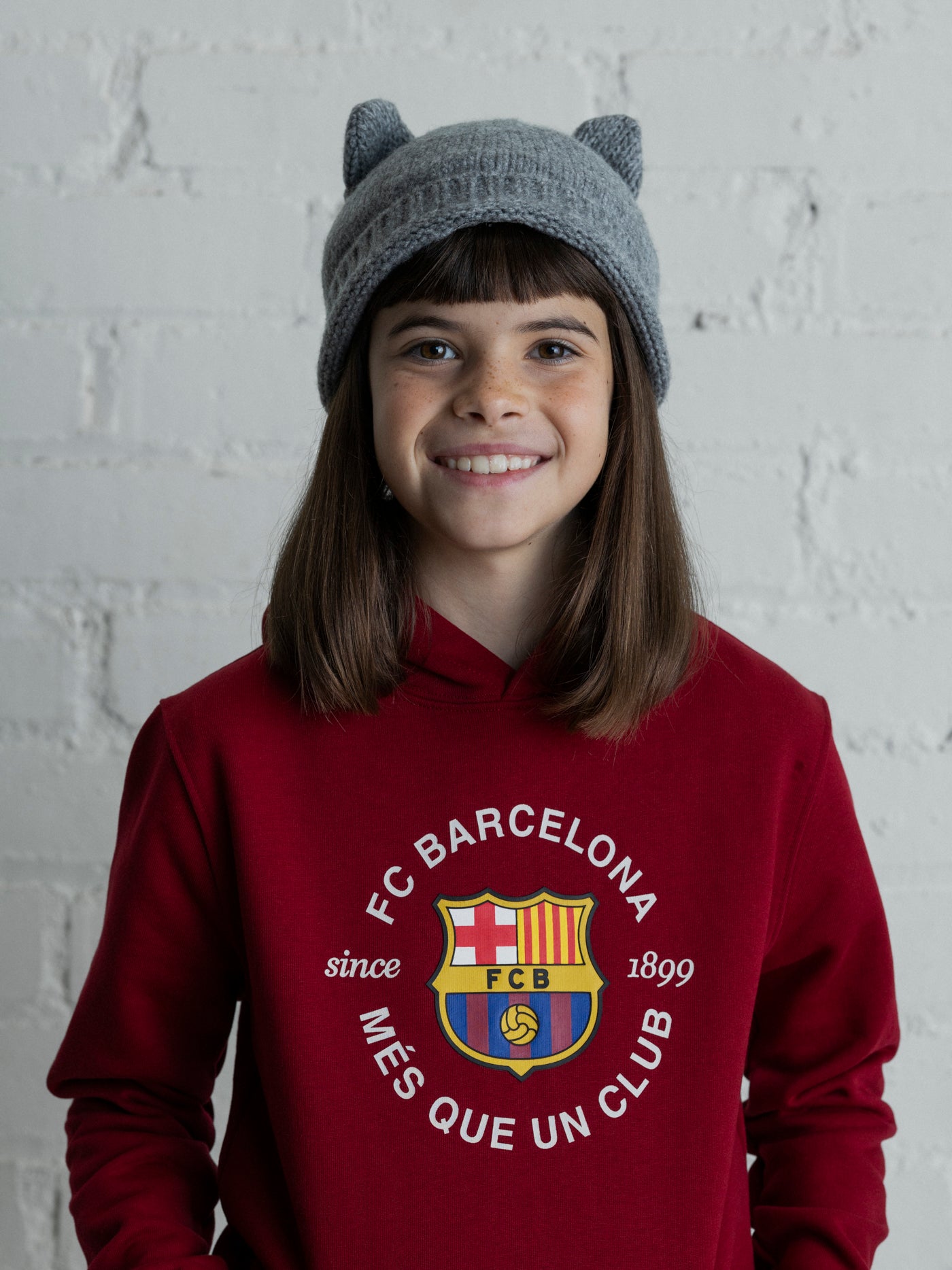 Sweat à Capuche Rouge avec Emblème Barça - Junior