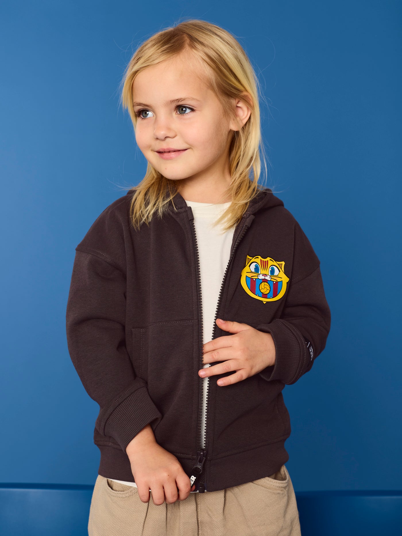 FC Barcelona ハーフジップ 子供用Lサイズ 値段交渉ありです！ Black Kids Barça Cat Zip Hoodie | FC Barcelona – Barça Official Store