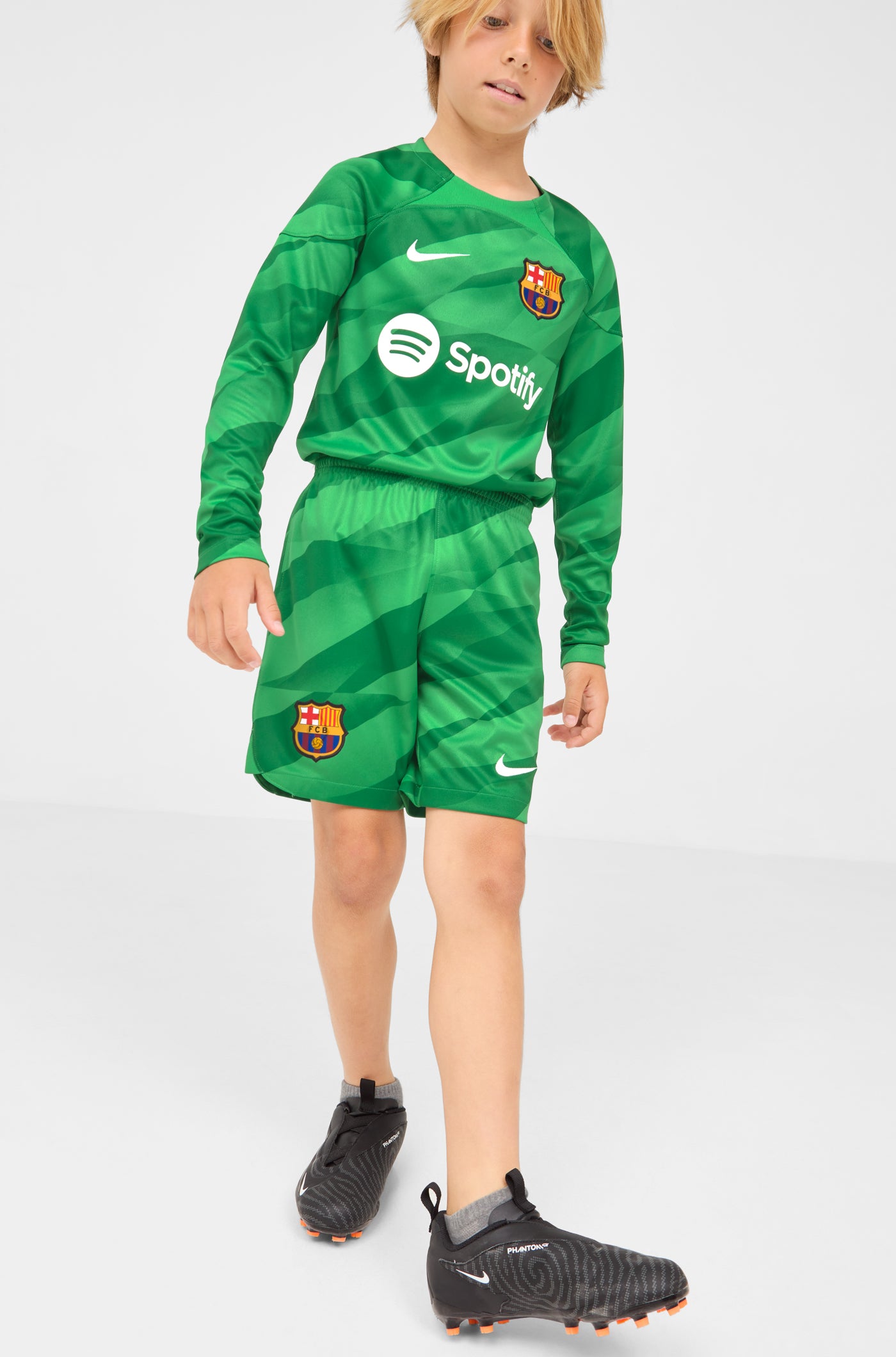 FC Barcelona Goalkeeper shorts 23 24 Junior Barca Official Store Spotify Camp Nou