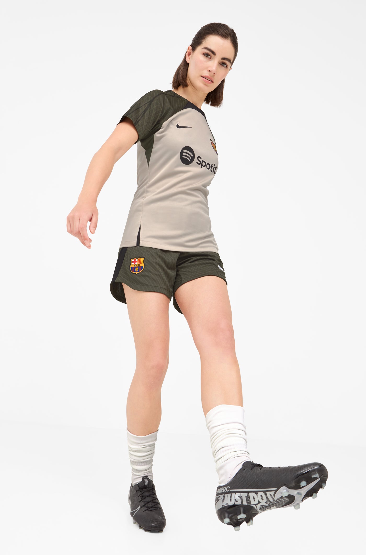 Pantalón corto entrenamiento FC Barcelona 23/24 - Mujer