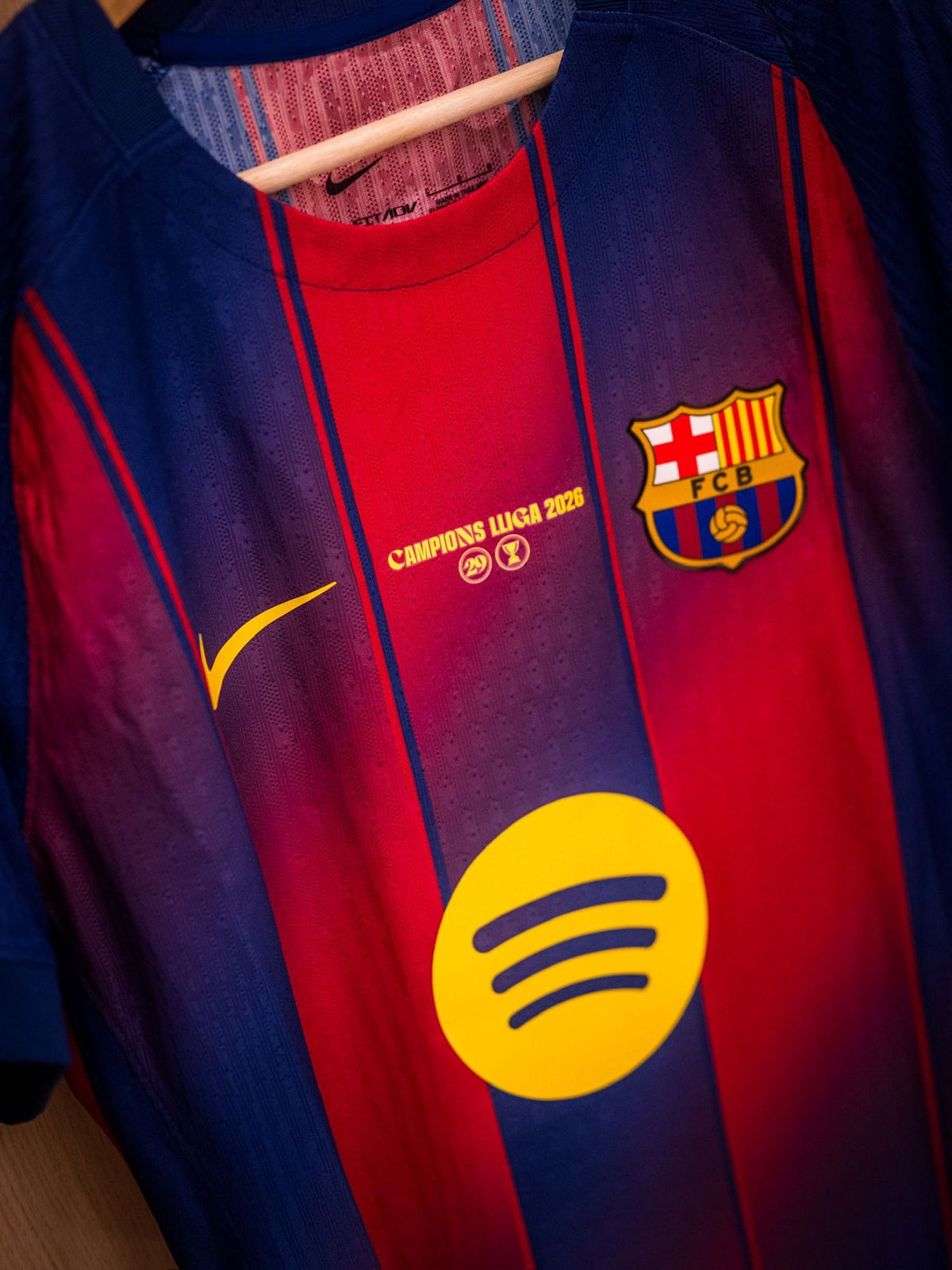 Size XL LaLiga Victory Box 25/26 – Limited Edition