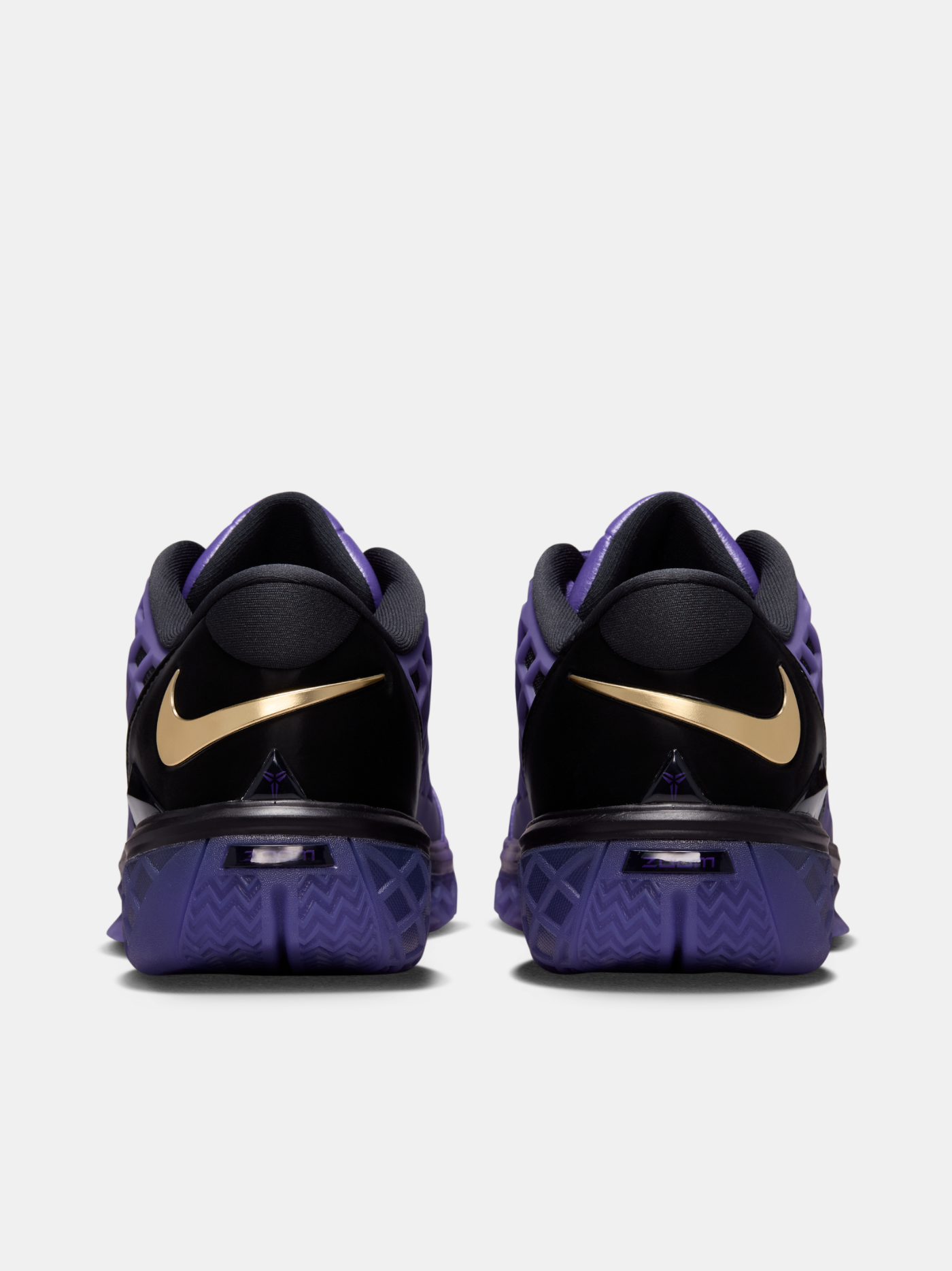 Baskets Nike Kobe III Low Protro FC Barcelona x Kobe Bryant