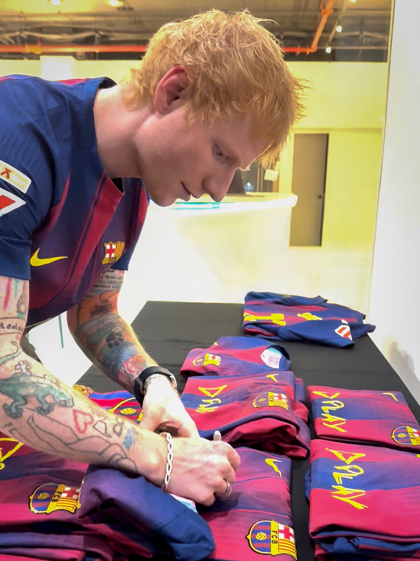 SIGNED | Limited Edition FC BARCELONA x ED SHEERAN 25/26 men's home jersey signed by ED SHEERAN