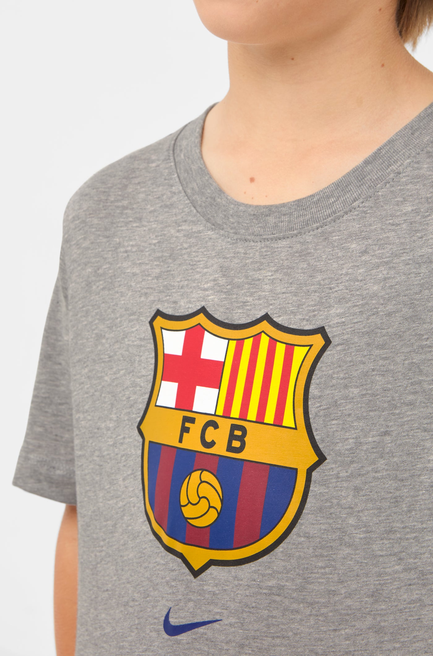 T-Shirt graues Shield Barça Nike - Junior