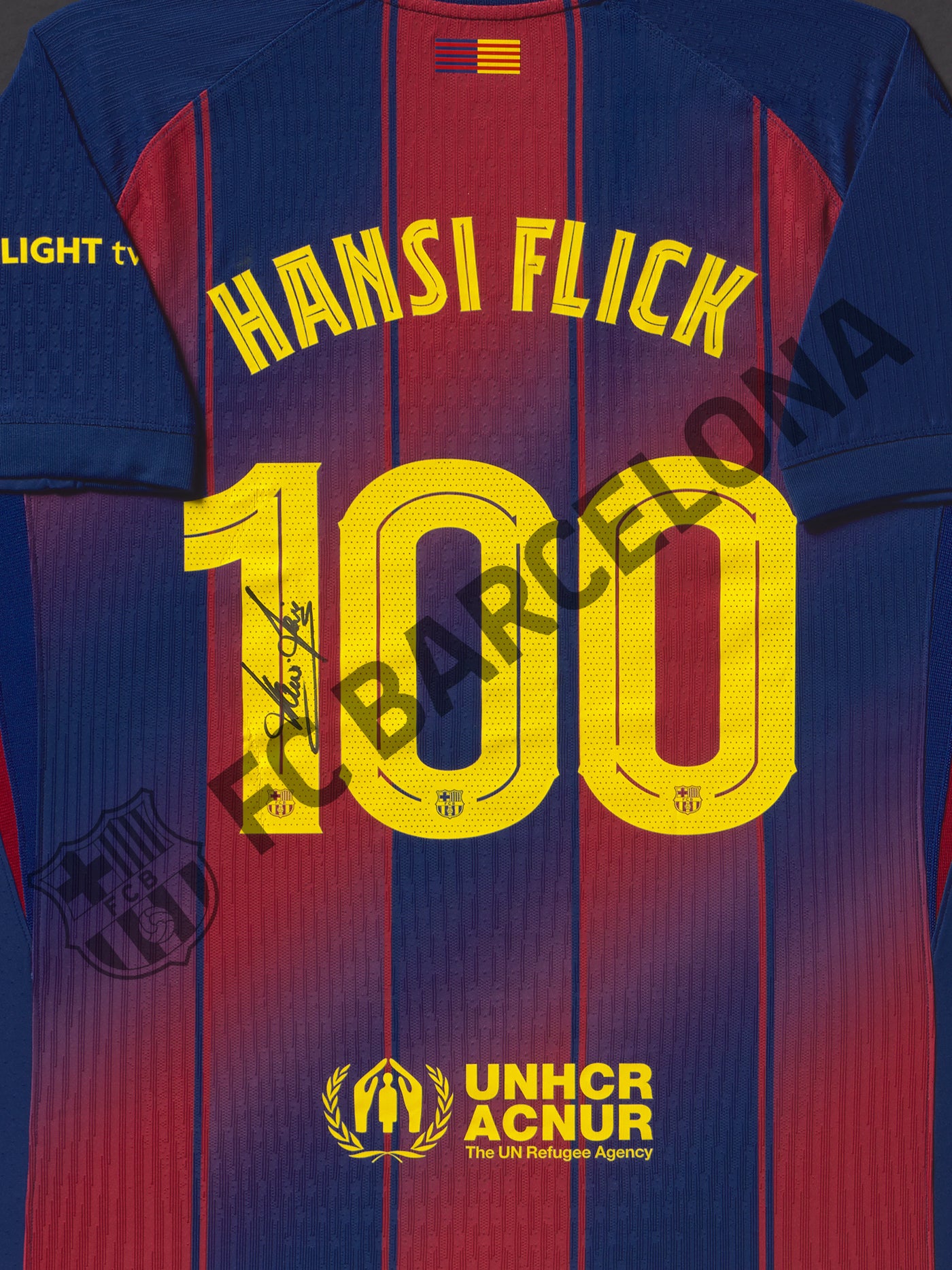サイン入り額装Tシャツ Hansi Flick 100 matches – Barça Official Store
