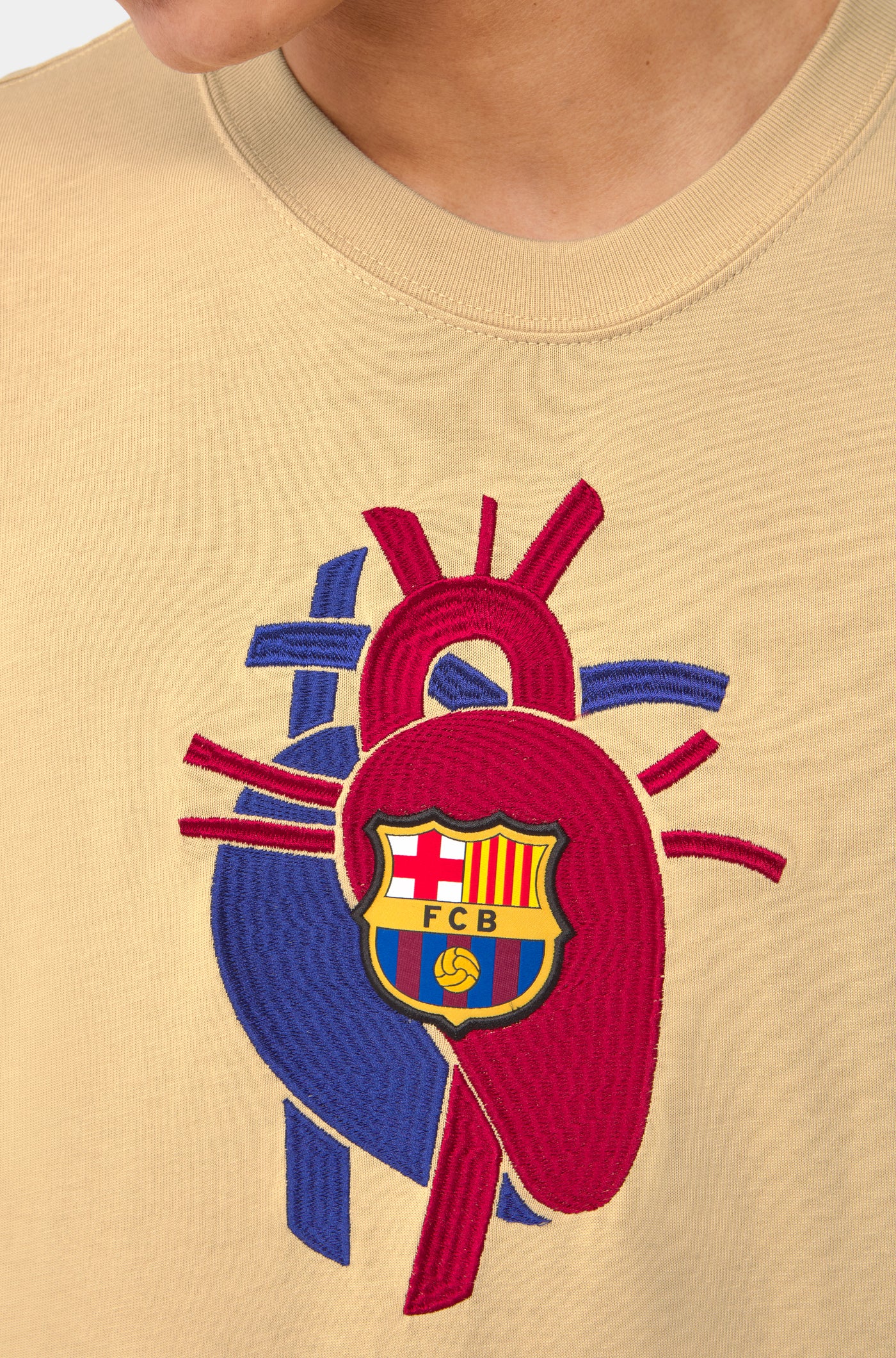 T-Shirt sésame FC Barcelona x Patta
