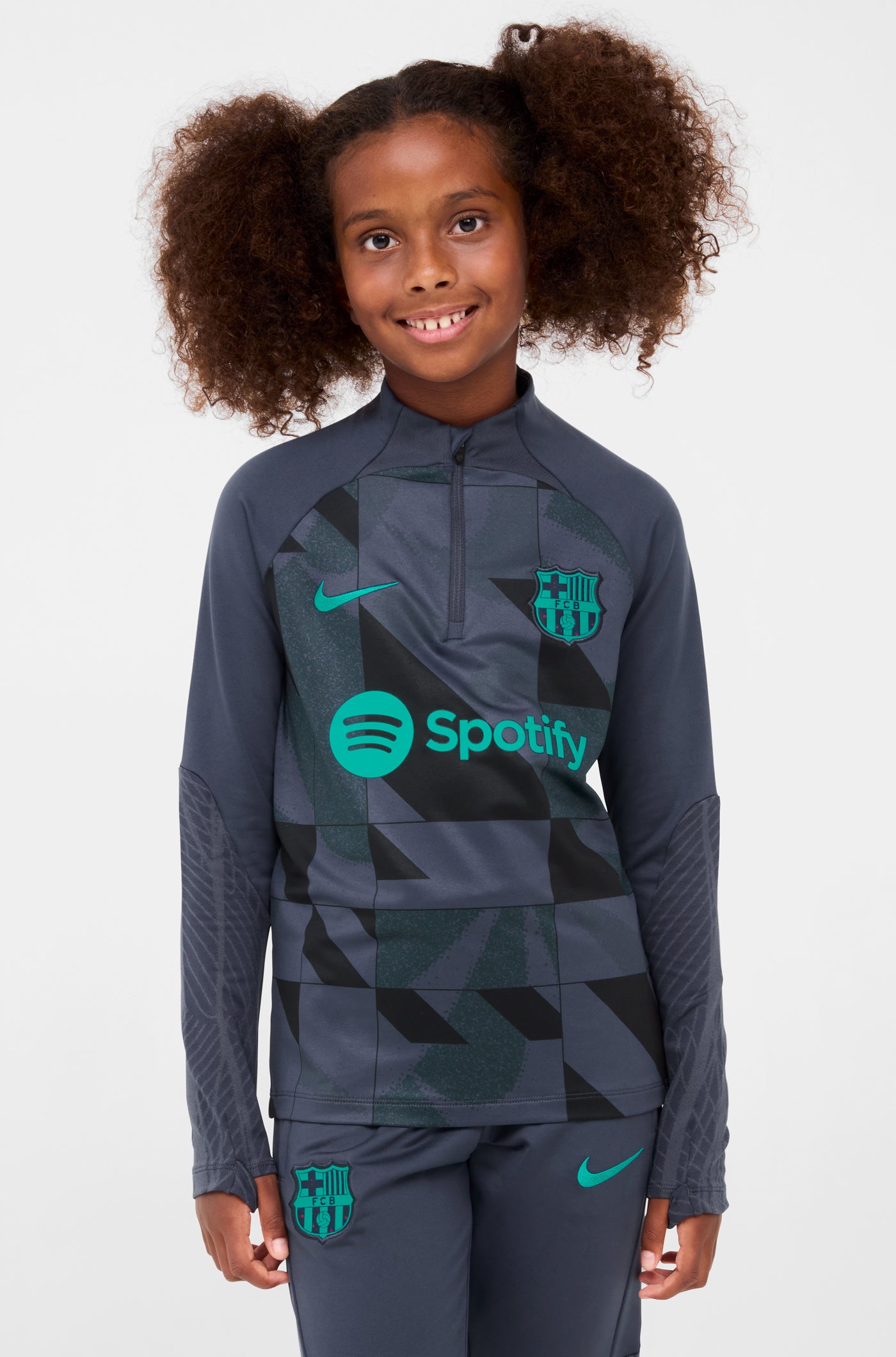 FC Barcelona Pre-Match sweatshirt 23/24 – UCL - Junior