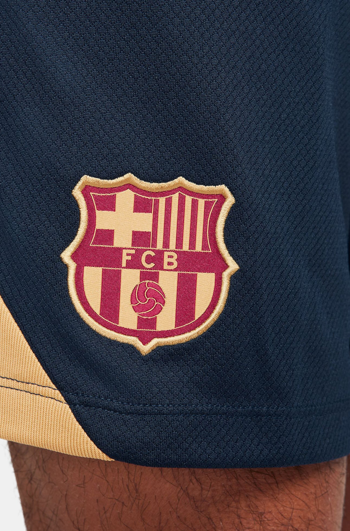 Pantalons curts d'entrenament obsidiana del FC Barcelona 23/24