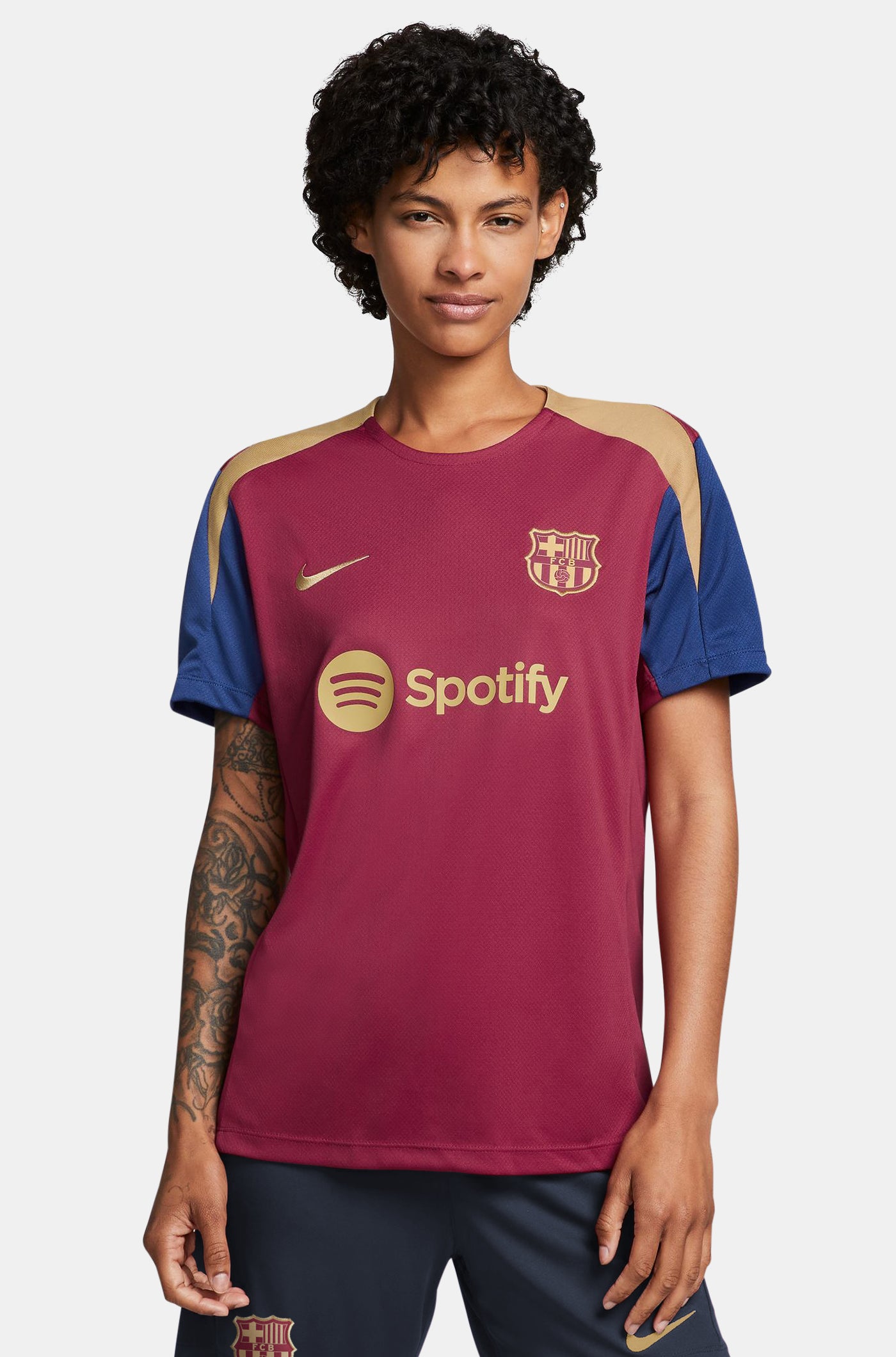 FC Barcelona garnet Training Shirt 23/24 - Women's