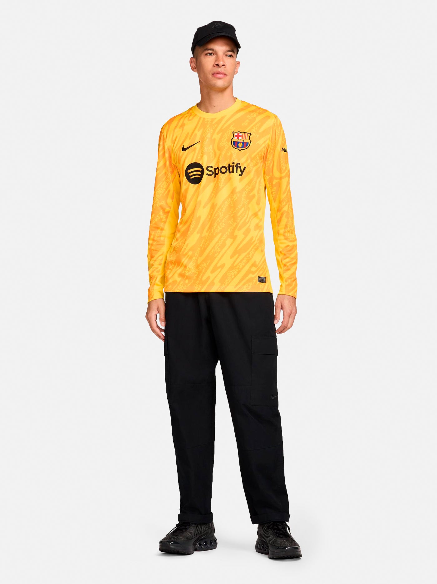 Men's goalkeeper away jersey 24/25 FC Barcelona â Barça Official Store Spotify Camp Nou