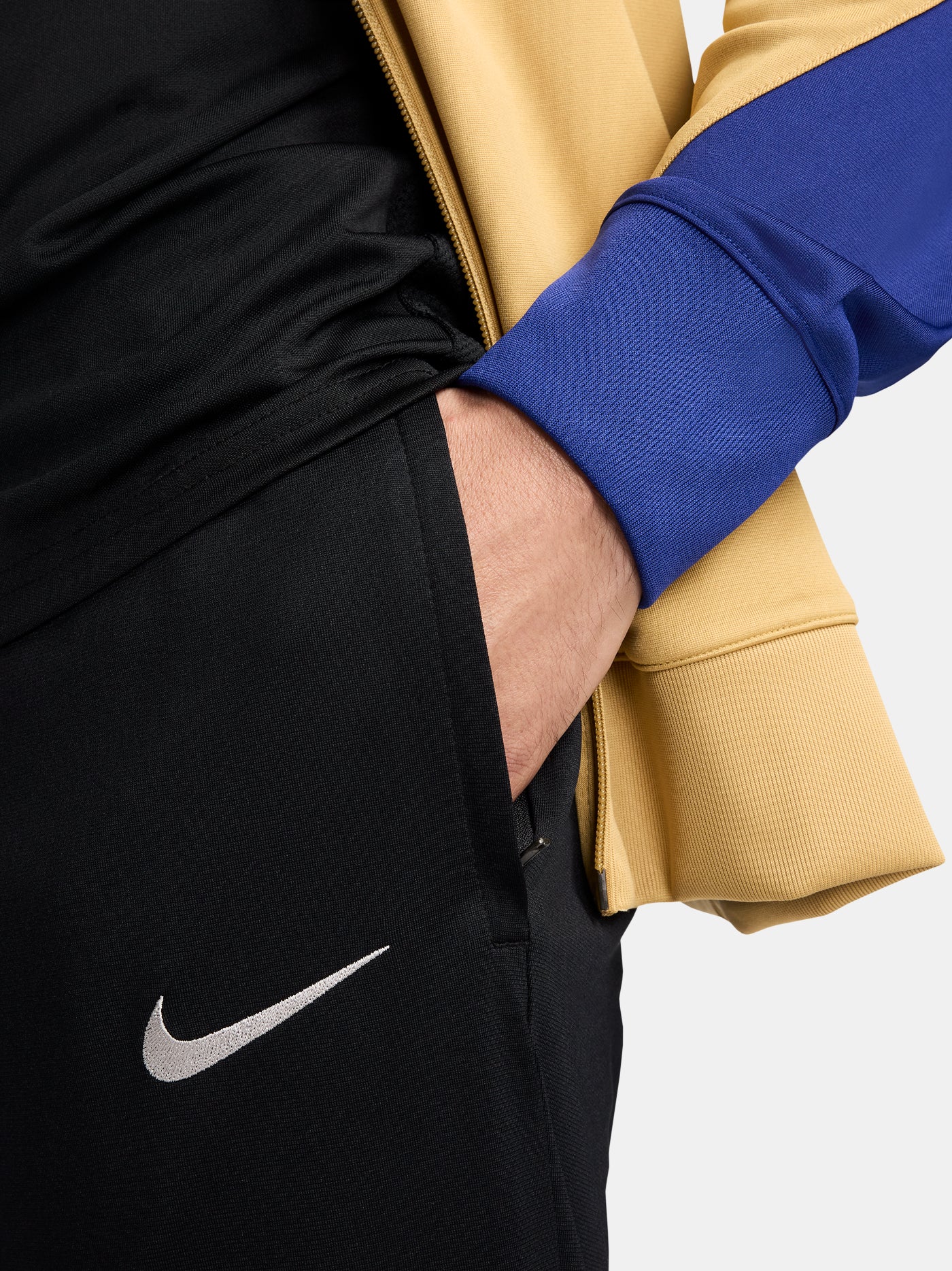 Tracksuit coach FC Barcelona 24/25 â Barça Official Store Spotify Camp Nou