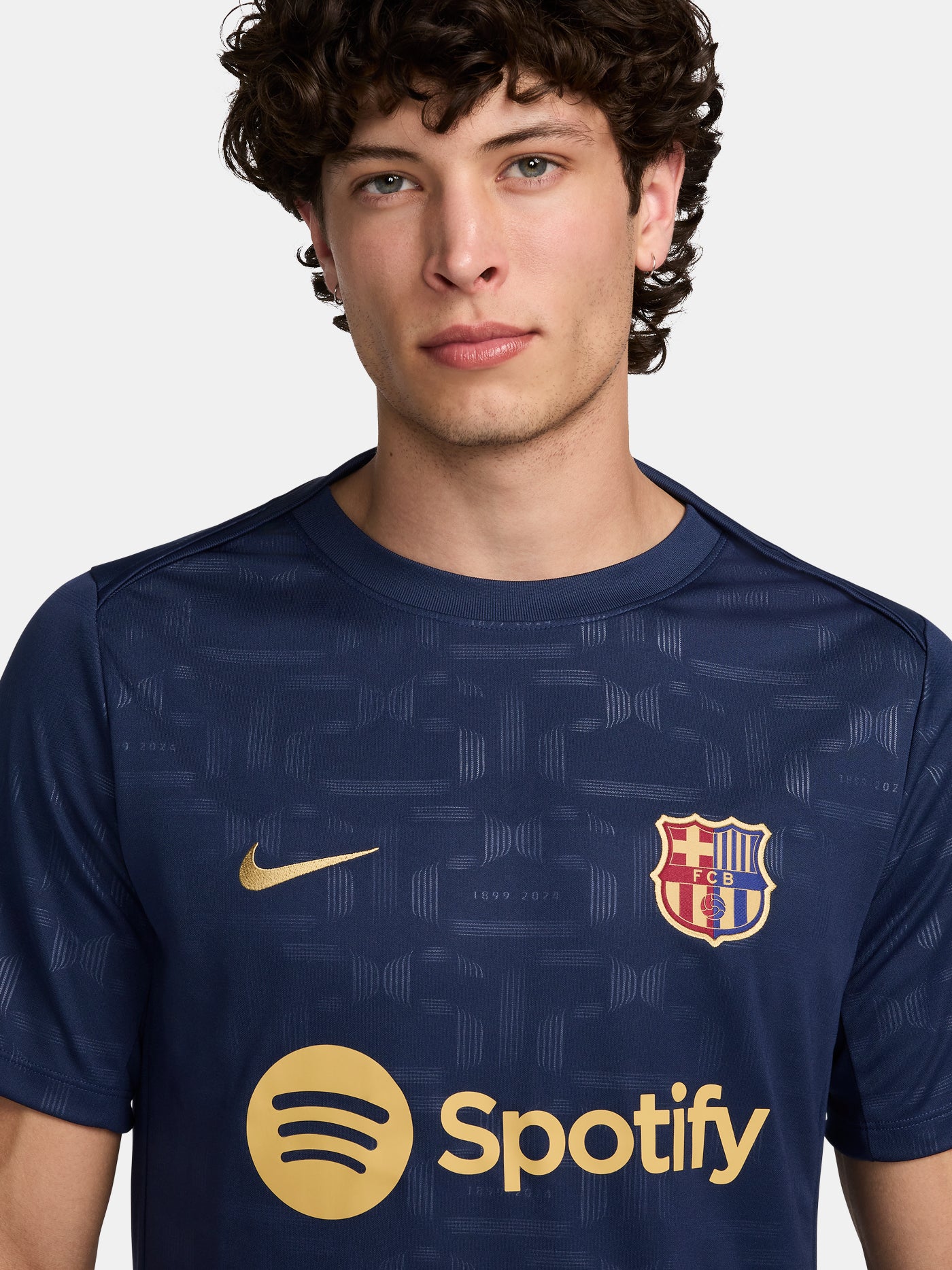 Maillot d'avant-match du FC Barcelone 24/25