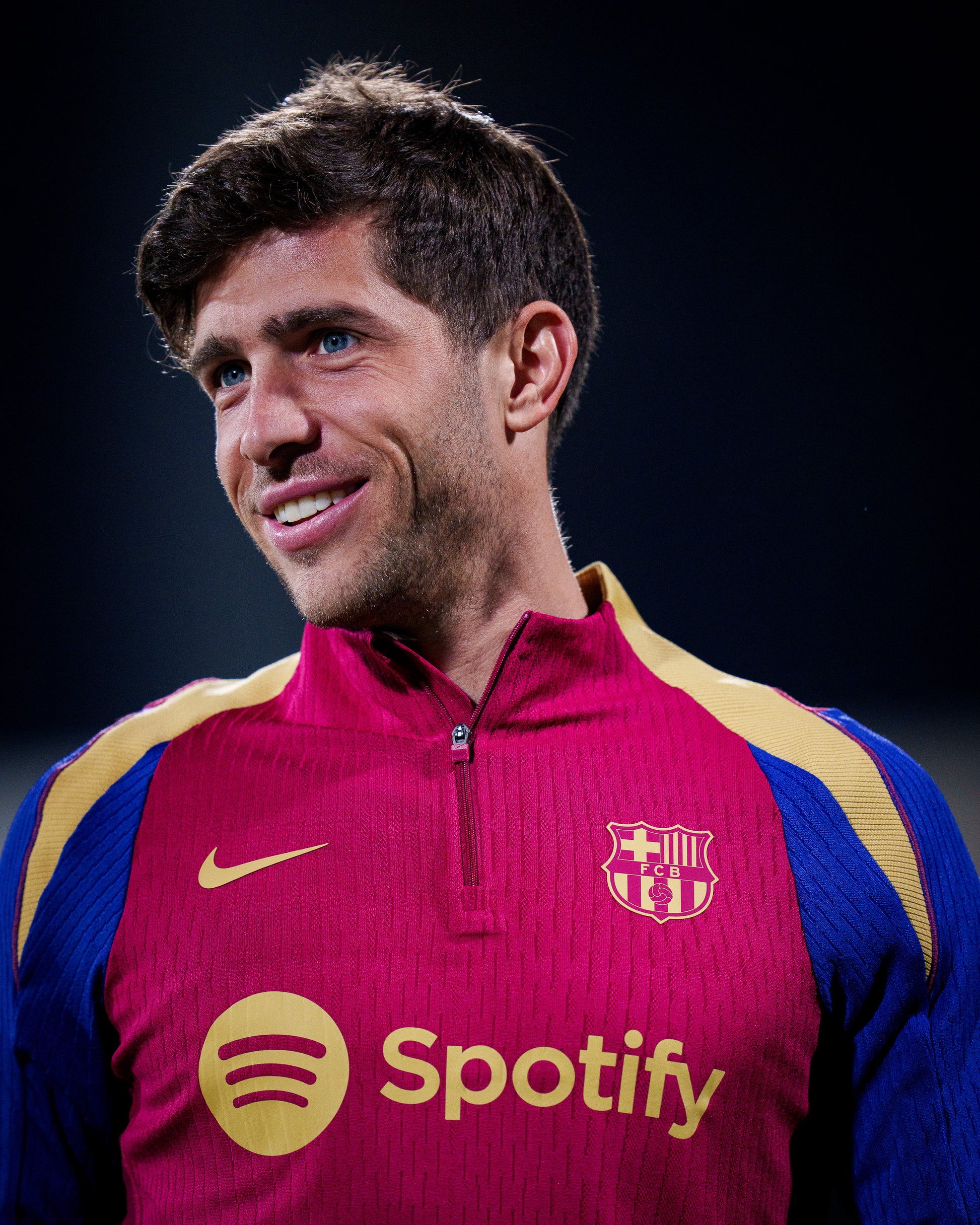 Rotes Trainings-Sweatshirt des FC Barcelona 23/24 – Player's Edition