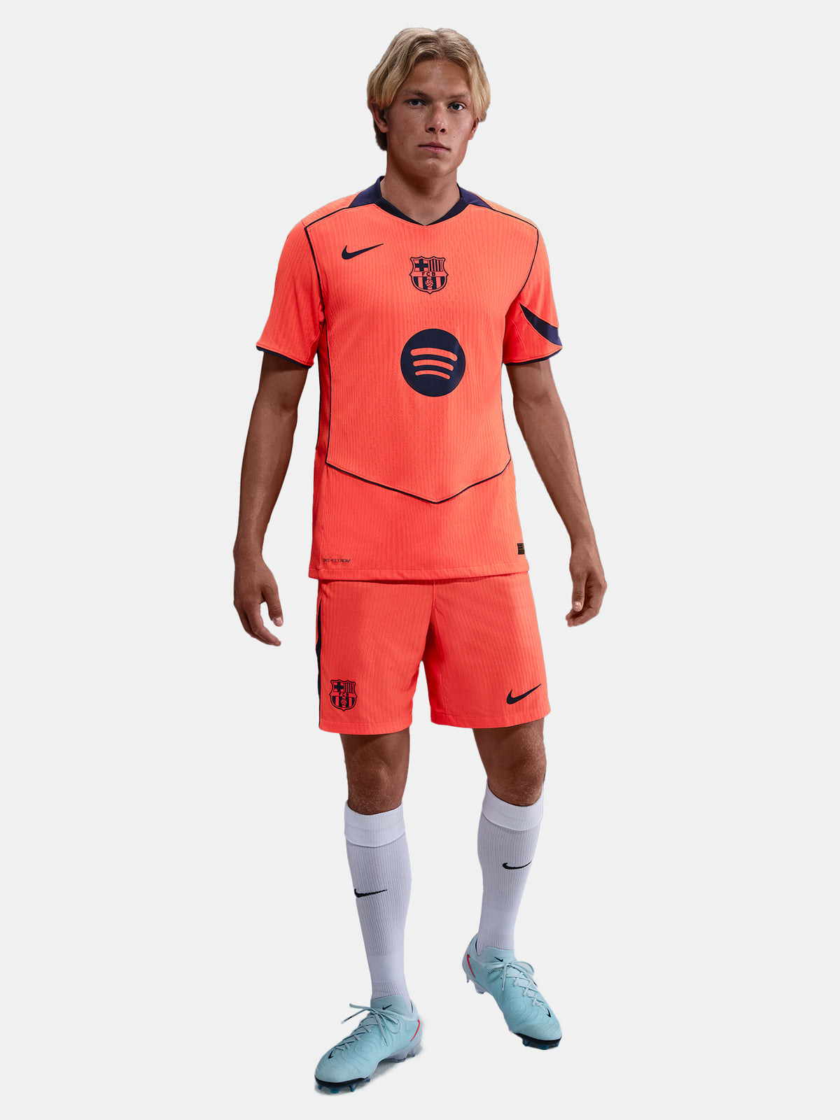 2021-2022 FC Barcelona Player Issue home shirt #3 Piqué (L) – Football & Shirts 2021-2022 FC Barcelona Player Issue home shirt #3 Piqué (L) – Football & Shirts