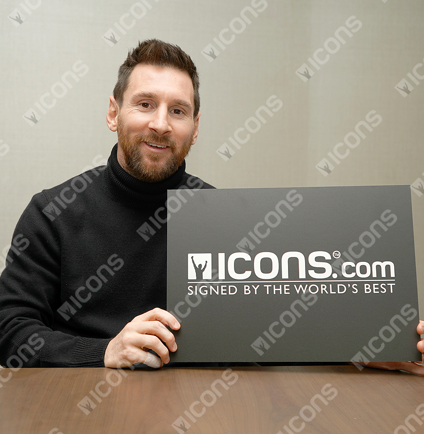 Special edition 7th Ballon d'Or shirt of the FC Barcelona home kit for the 19/20 season signed by Leo Messi.