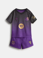 Conjunt del segon equipament per a nadó FC Barcelona x Kobe Bryant 26/27