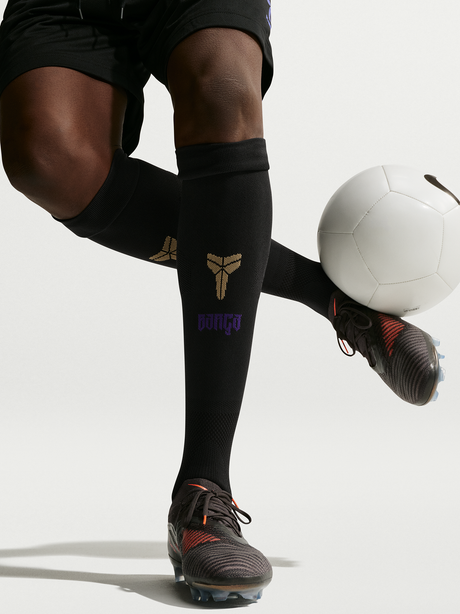 Auswärtsstutzen FC Barcelona x Kobe Bryant 26/27