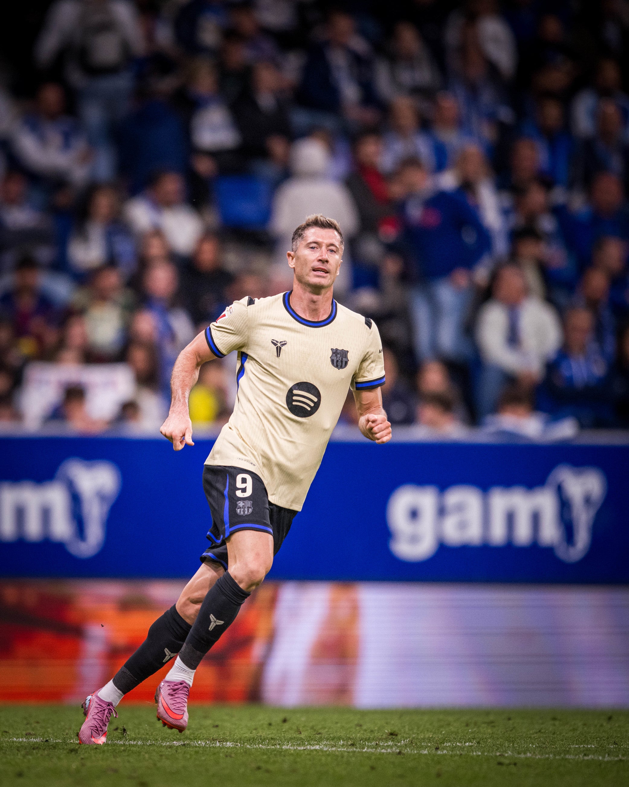 Lewandowski – Barça Official Store