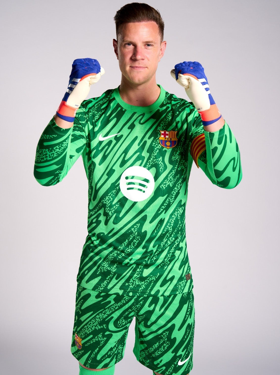 TER STEGEN | LA LIGA Men's goalkeeper jersey 24/25 FC Barcelona