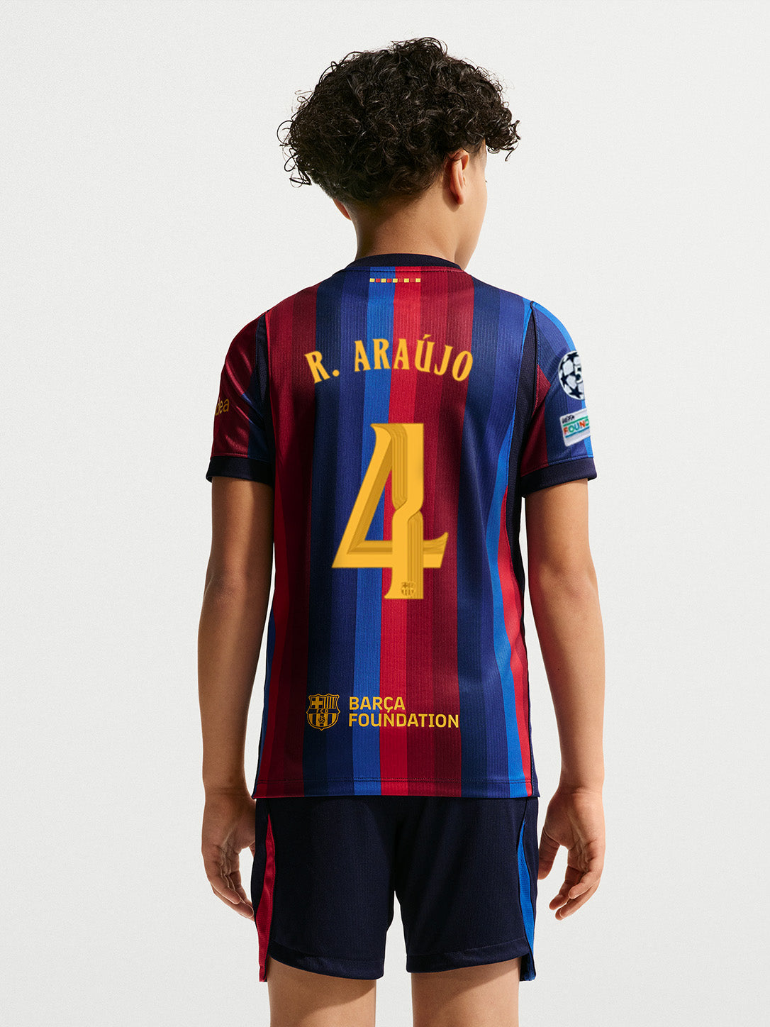 R. Araujo – Barça Official Store